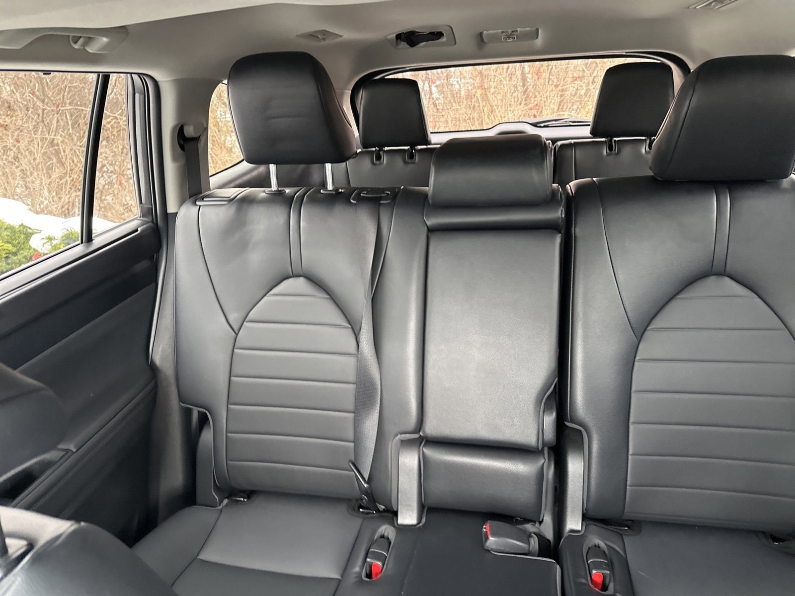 Thumbnail: 2022 Toyota Highlander - 10