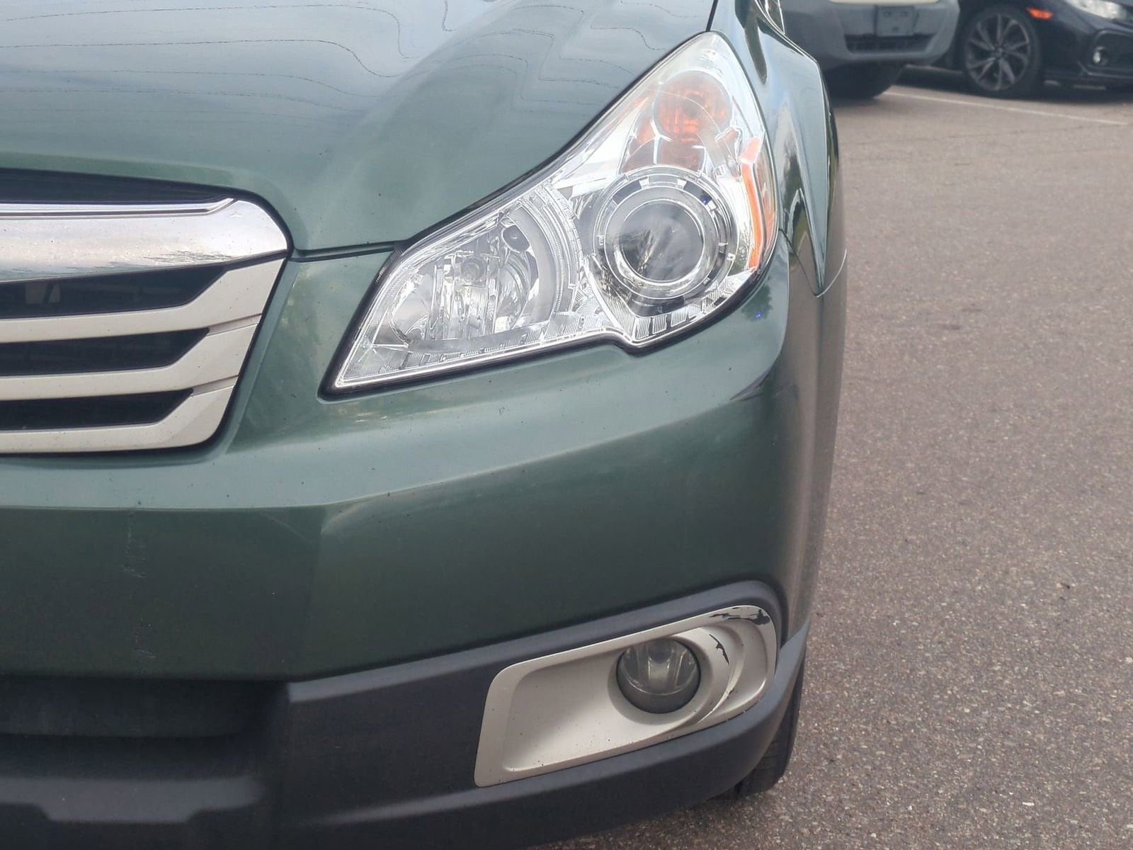Thumbnail: 2010 Subaru Outback - 11