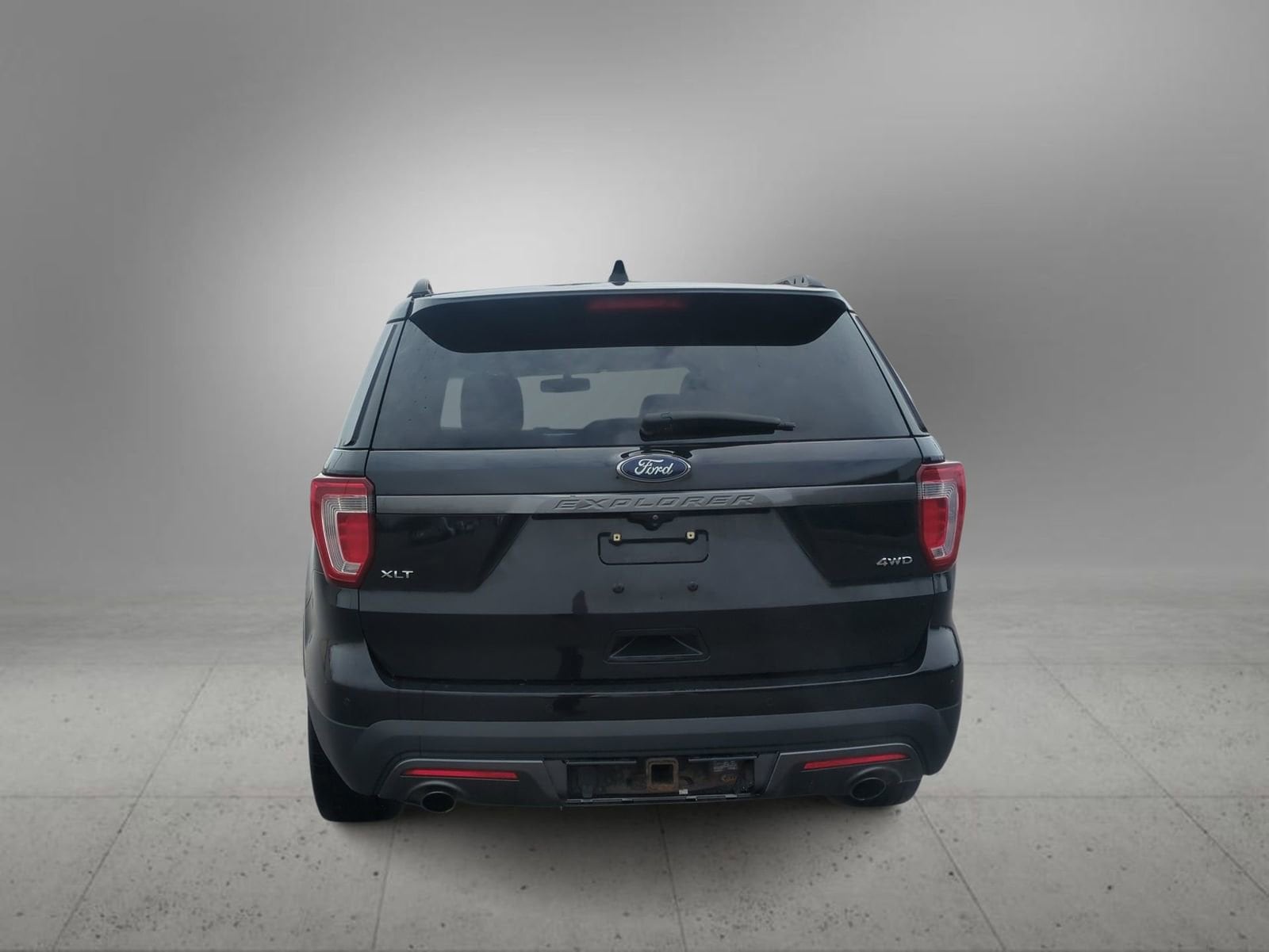 Thumbnail: 2017 Ford Explorer - 7