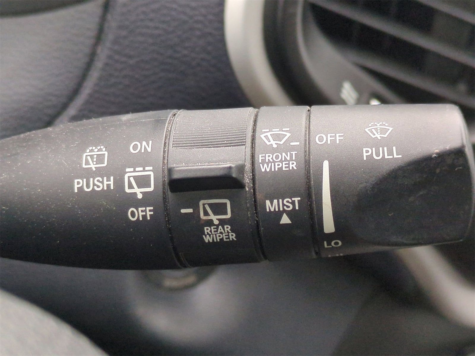 Thumbnail: 2014 Jeep Cherokee - 27