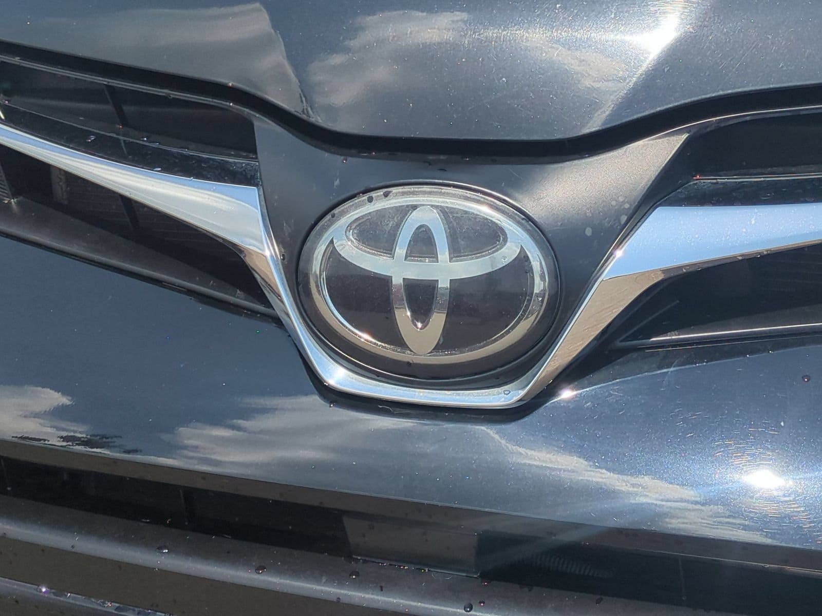 Thumbnail: 2019 Toyota Sienna - 12