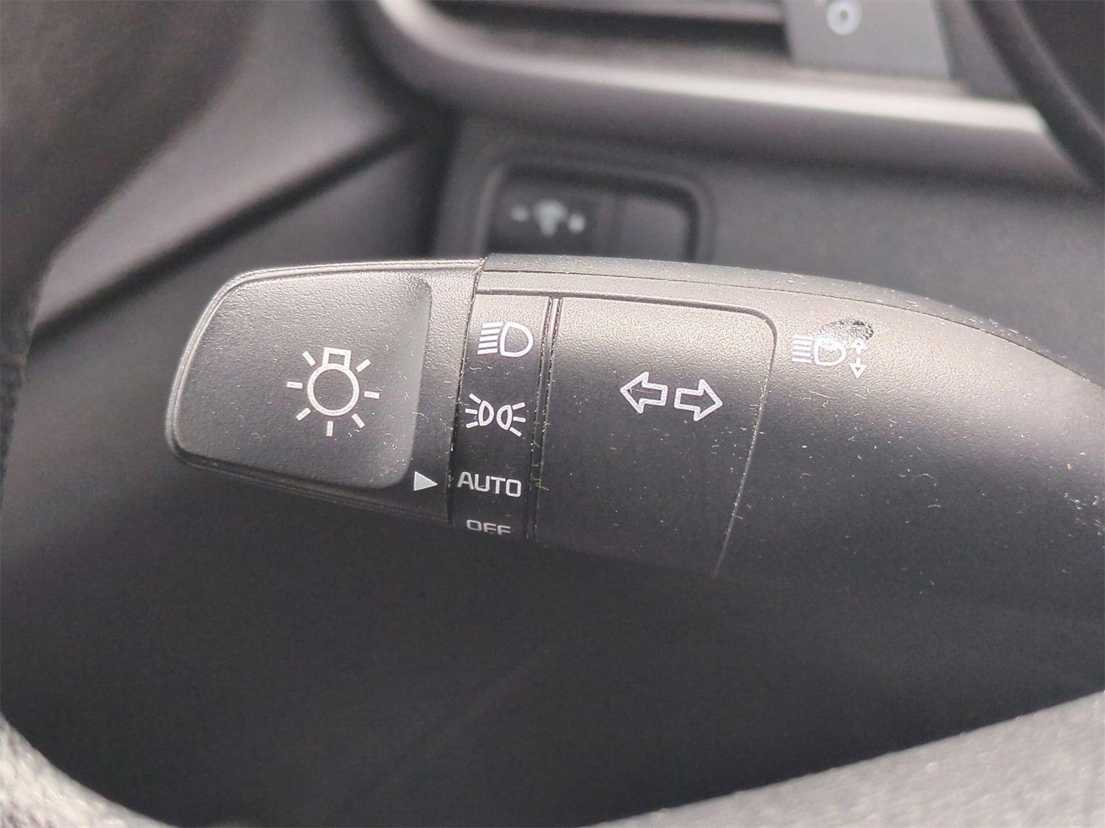 Thumbnail: 2016 Kia Optima - 26