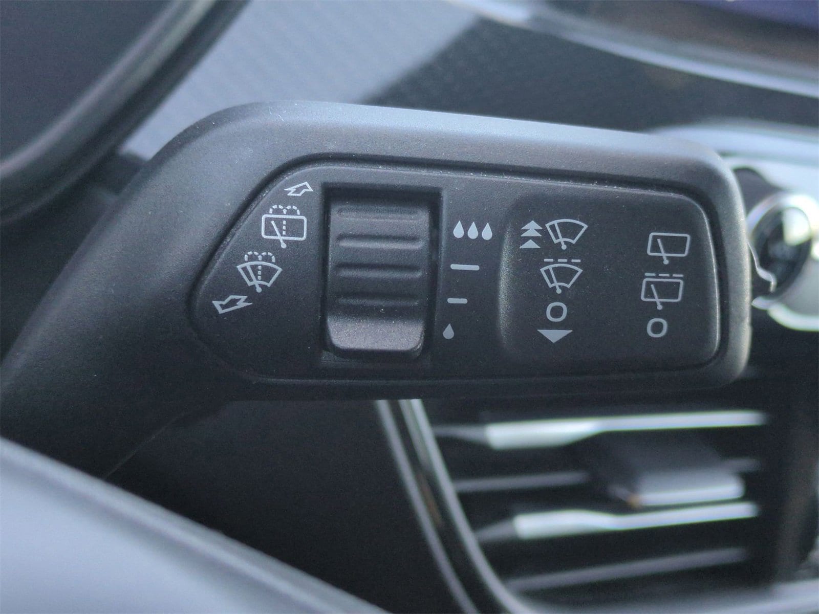 Thumbnail: 2025 Ford Escape - 25