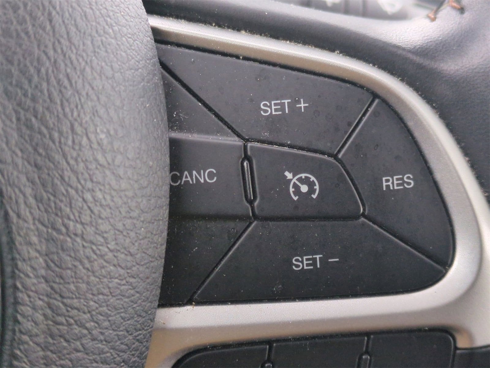 Thumbnail: 2019 Jeep Compass - 24