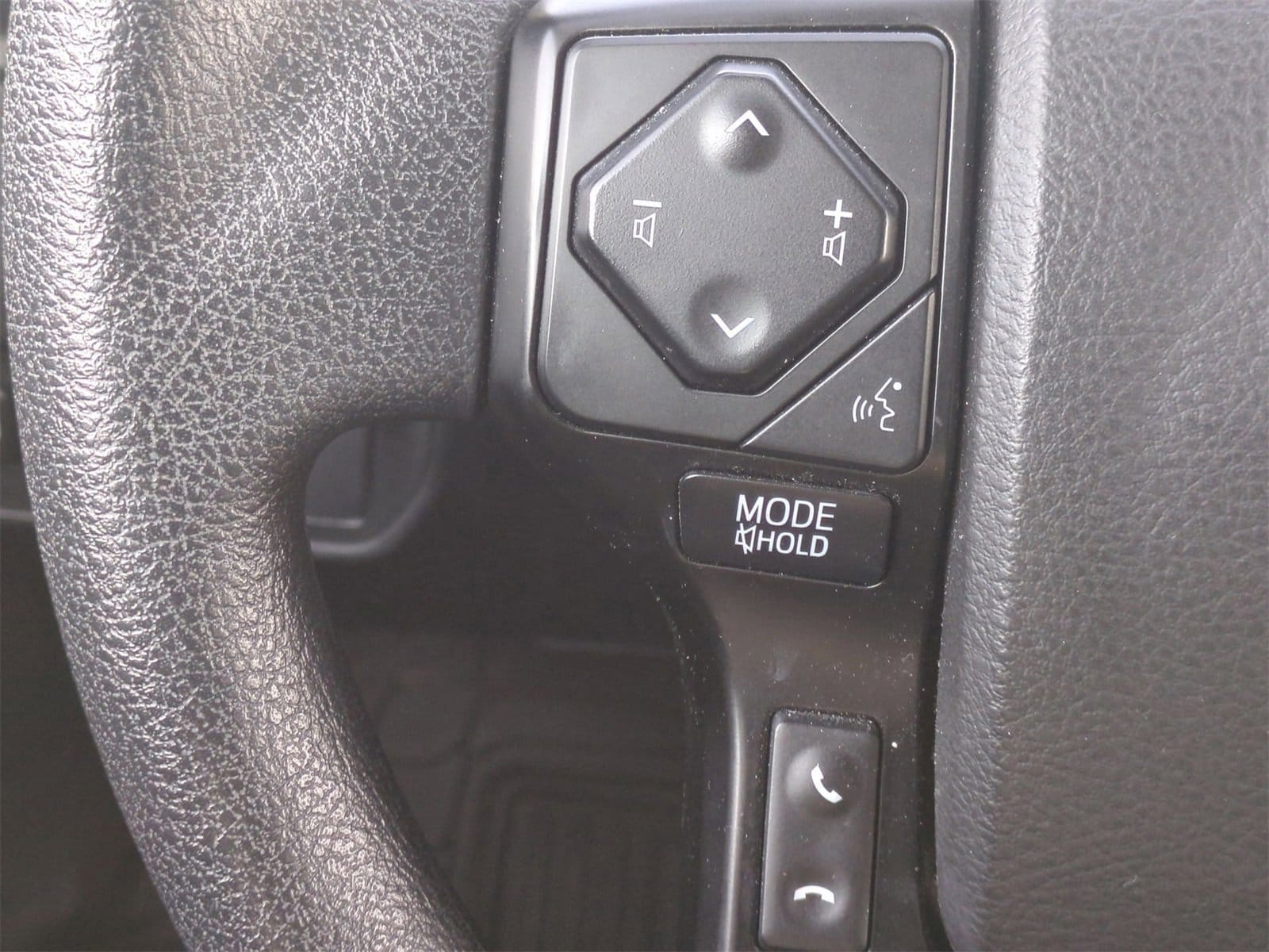 Thumbnail: 2023 Toyota Tacoma - 23