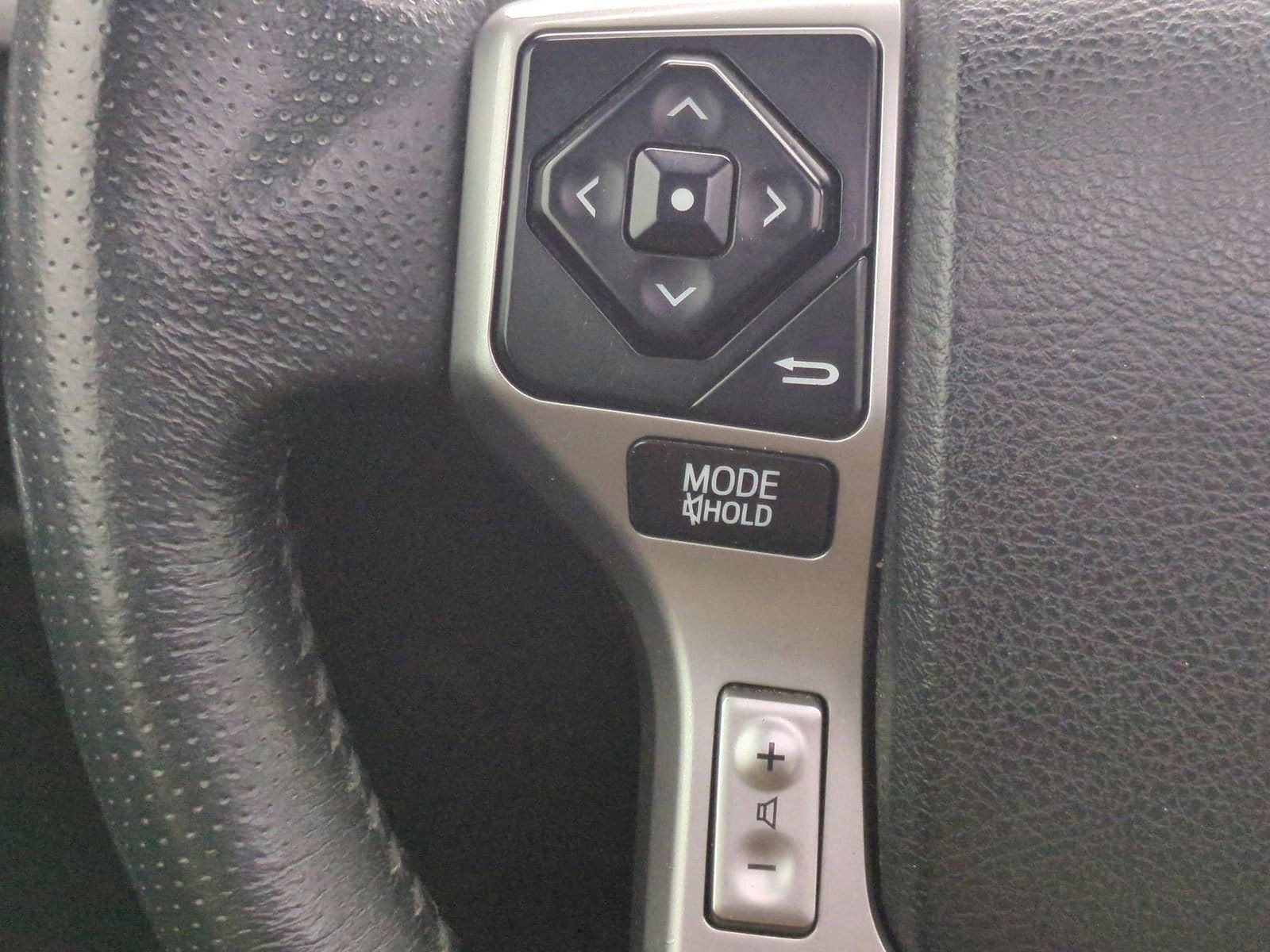 Thumbnail: 2015 Toyota 4Runner - 25