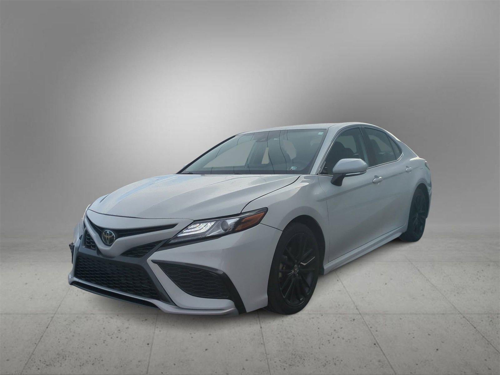 2023 Toyota Camry XSE photo 4