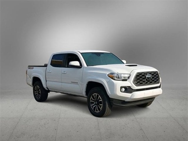 Used 2021 Toyota Tacoma TRD Sport with VIN 3TMCZ5AN3MM447726 for sale in Farmington, MI