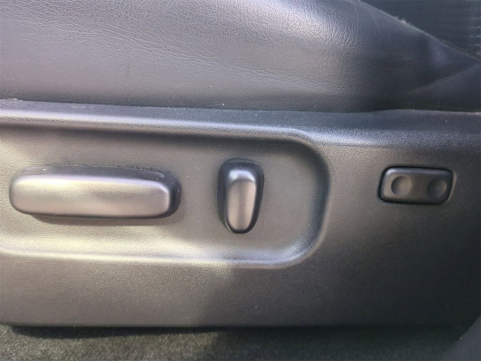 Thumbnail: 2020 Toyota Tacoma - 17