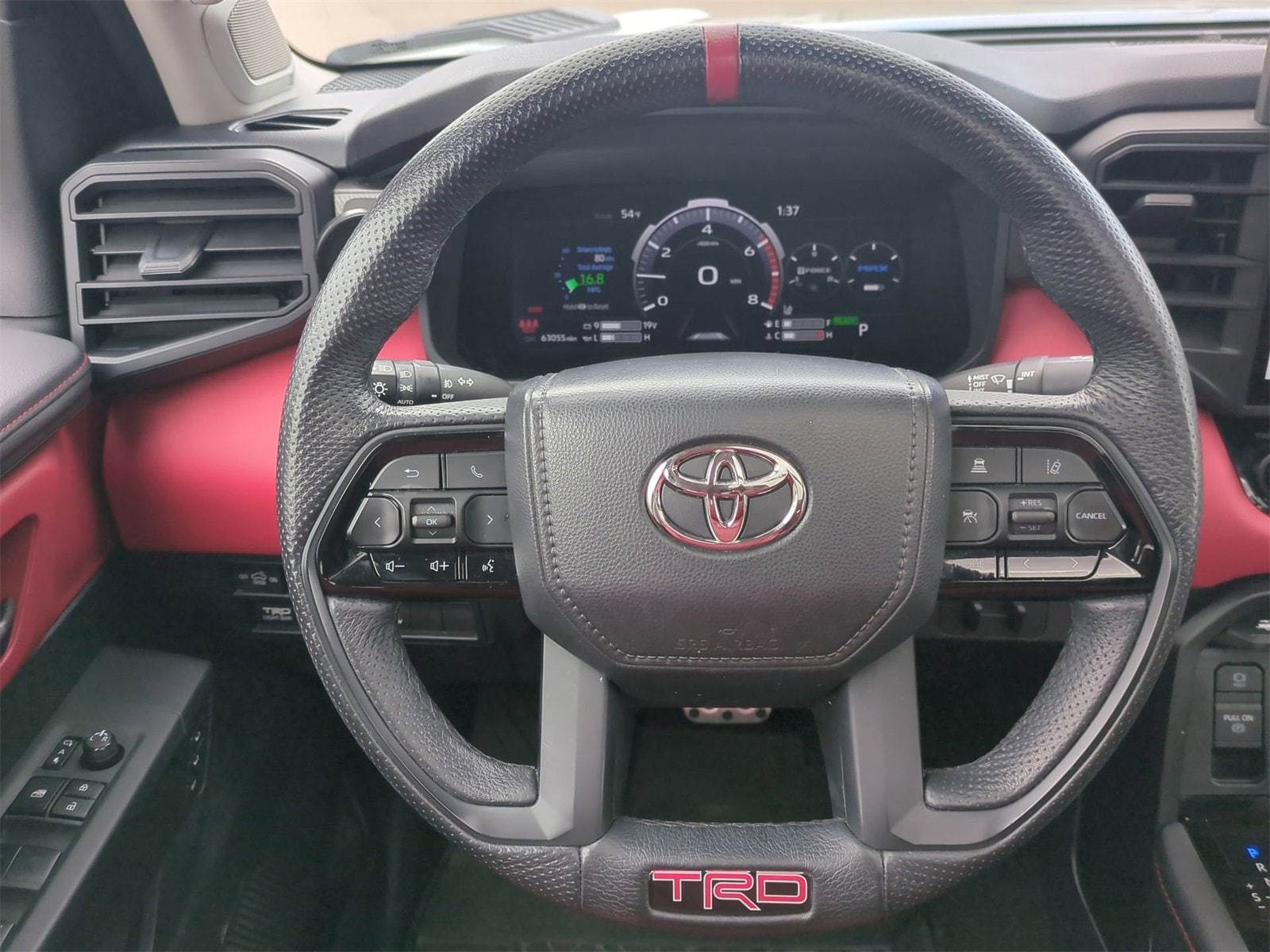 Thumbnail: 2022 Toyota Tundra - 24