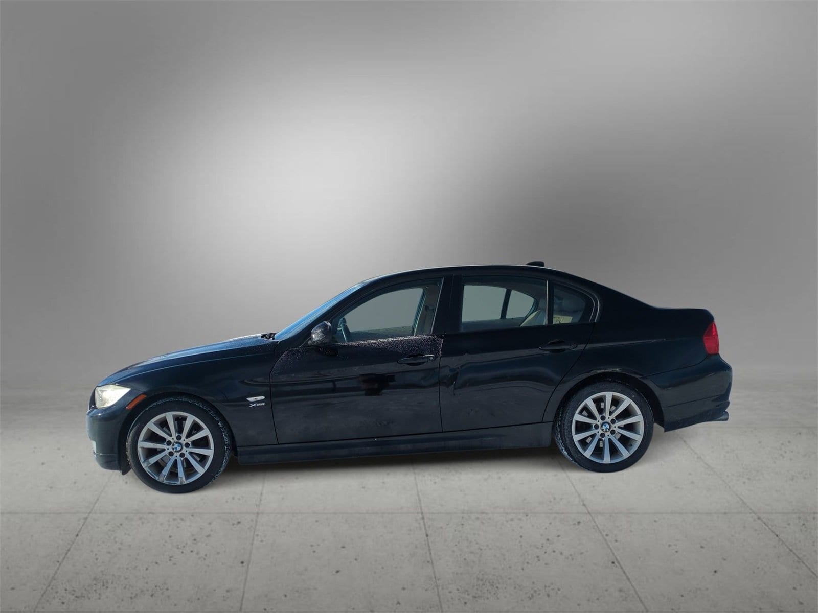 Thumbnail: 2011 BMW 3 Series - 5