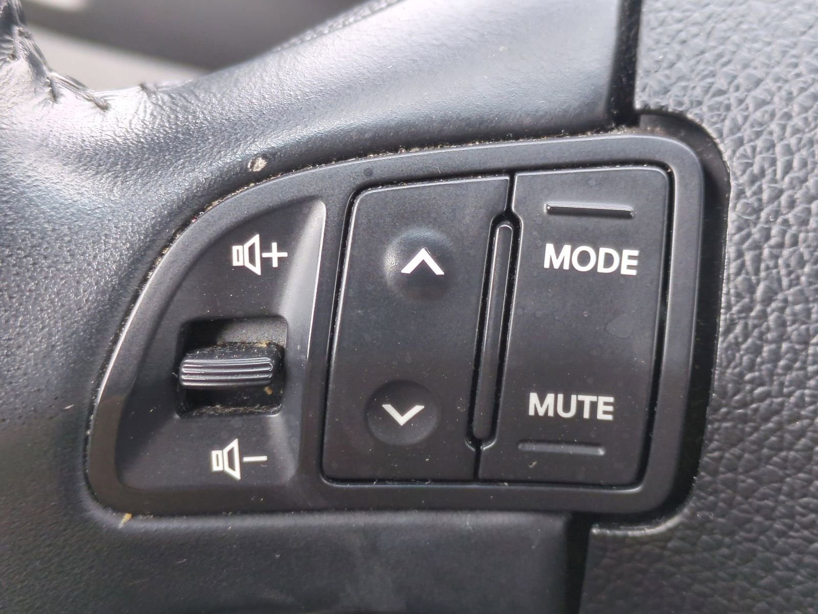 Thumbnail: 2014 Kia Sportage - 22