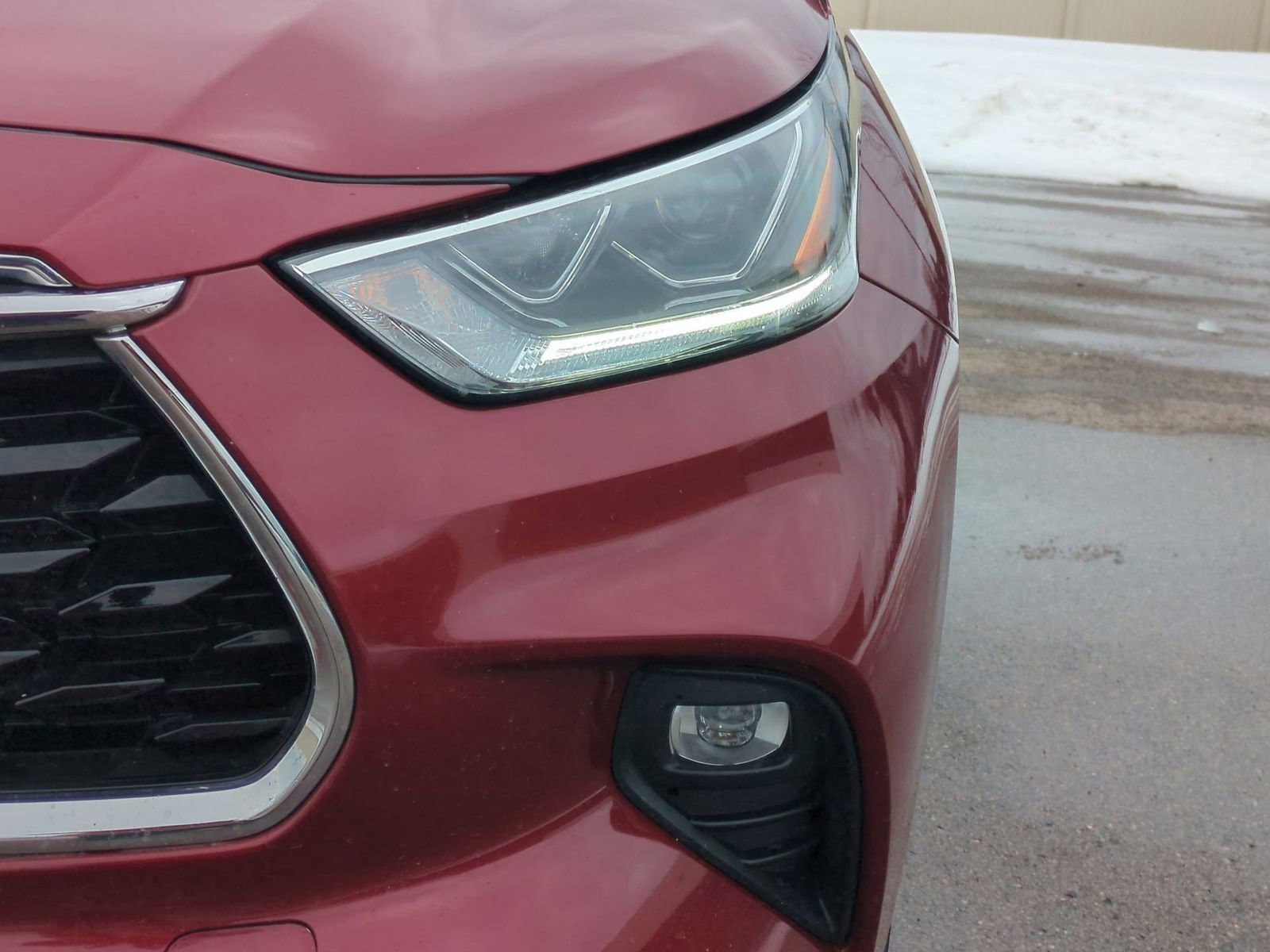 Thumbnail: 2021 Toyota Highlander - 11