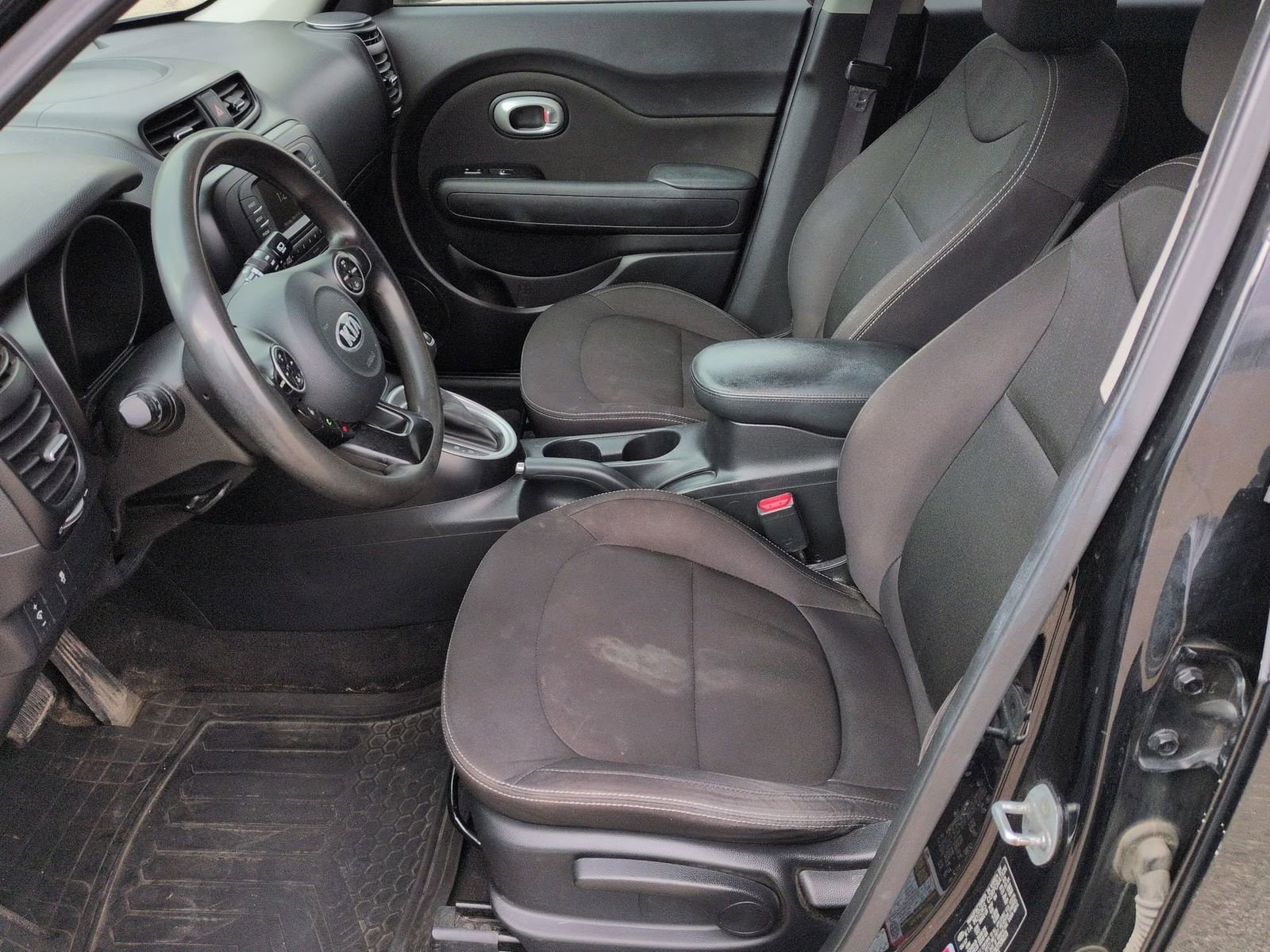 Thumbnail: 2018 Kia Soul - 17