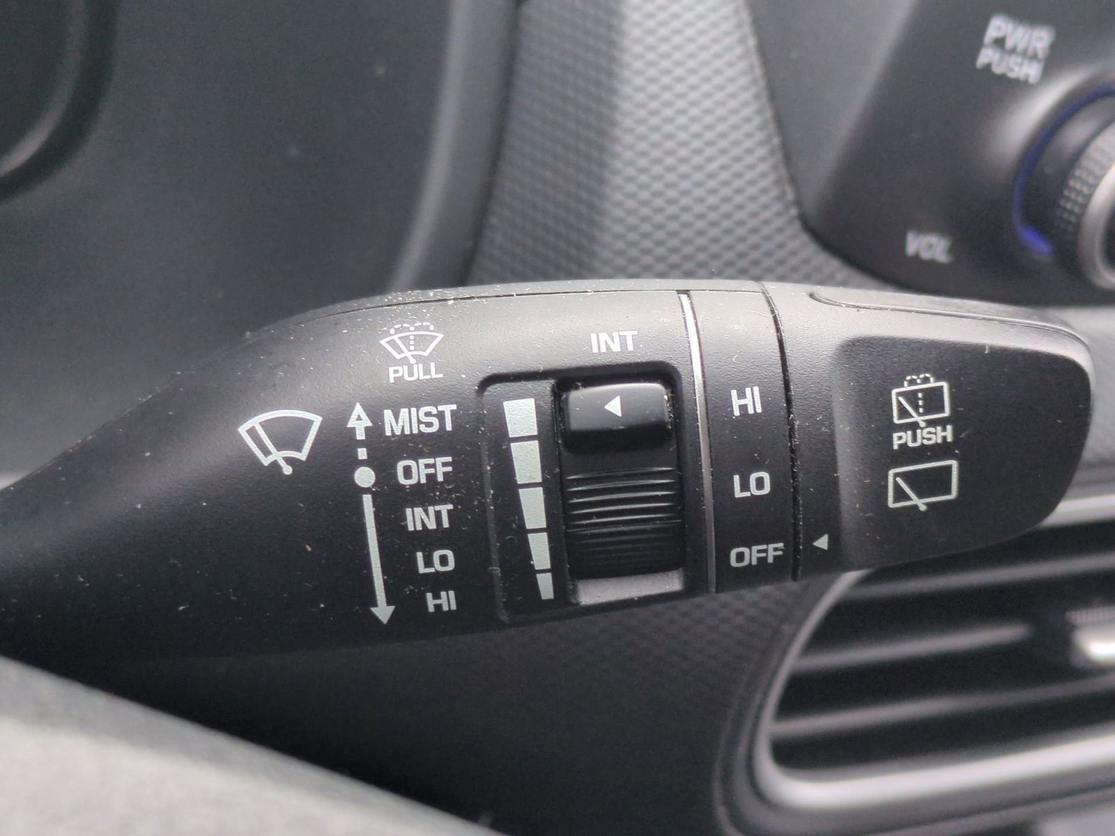 Thumbnail: 2018 Hyundai Kona - 25