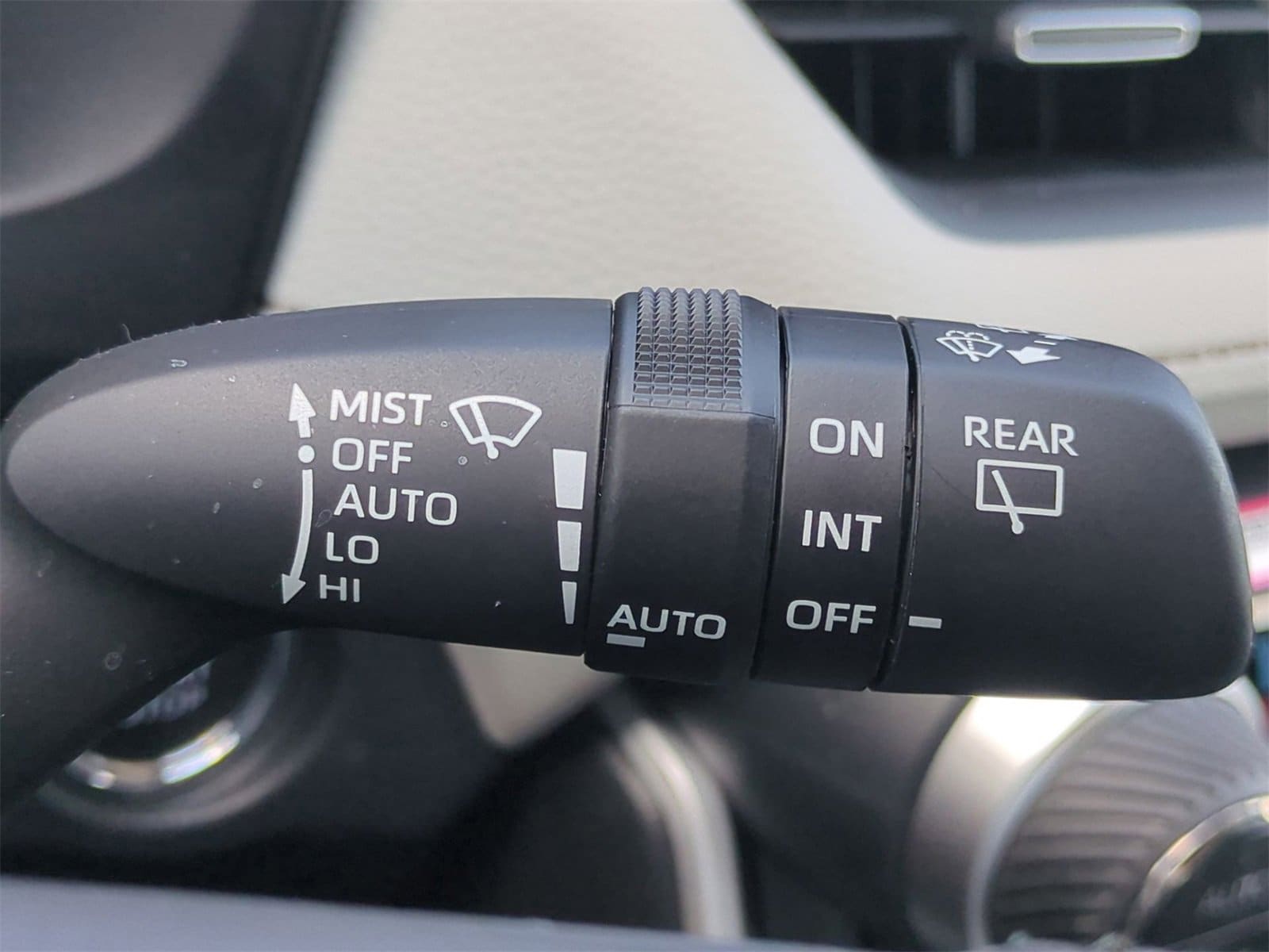 Thumbnail: 2024 Toyota RAV4 - 27