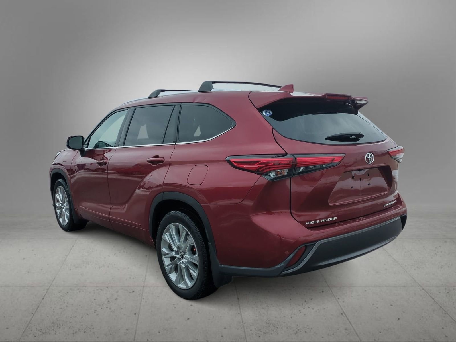 Thumbnail: 2021 Toyota Highlander - 6