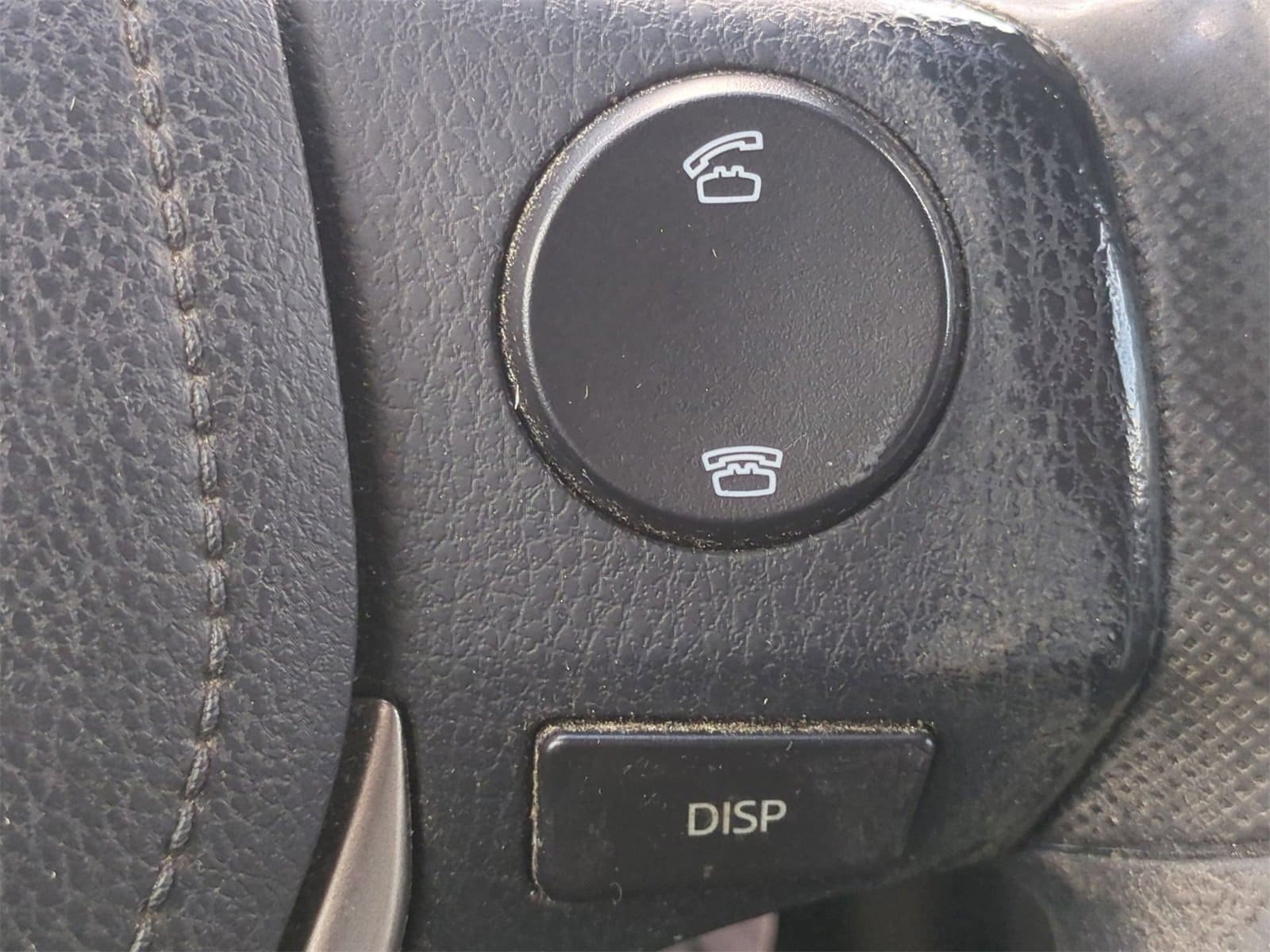 Thumbnail: 2013 Toyota RAV4 - 24