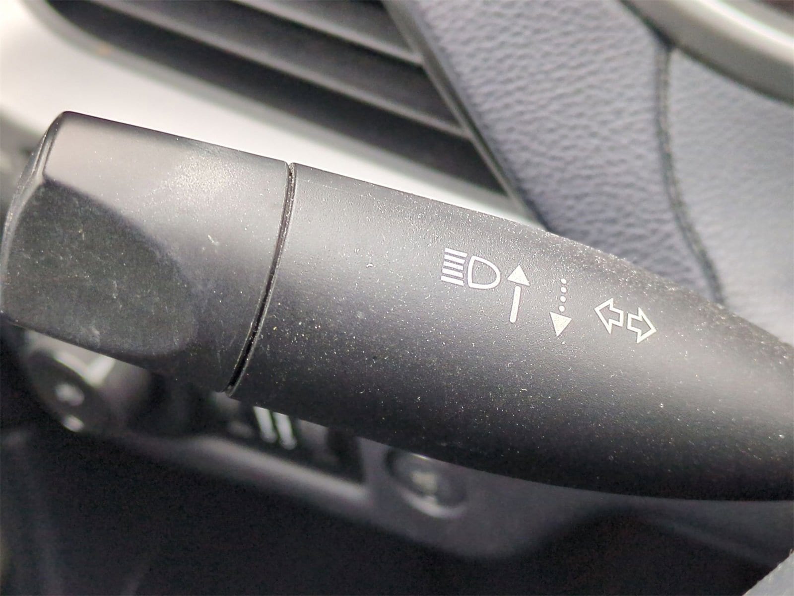 Thumbnail: 2014 Jeep Cherokee - 28