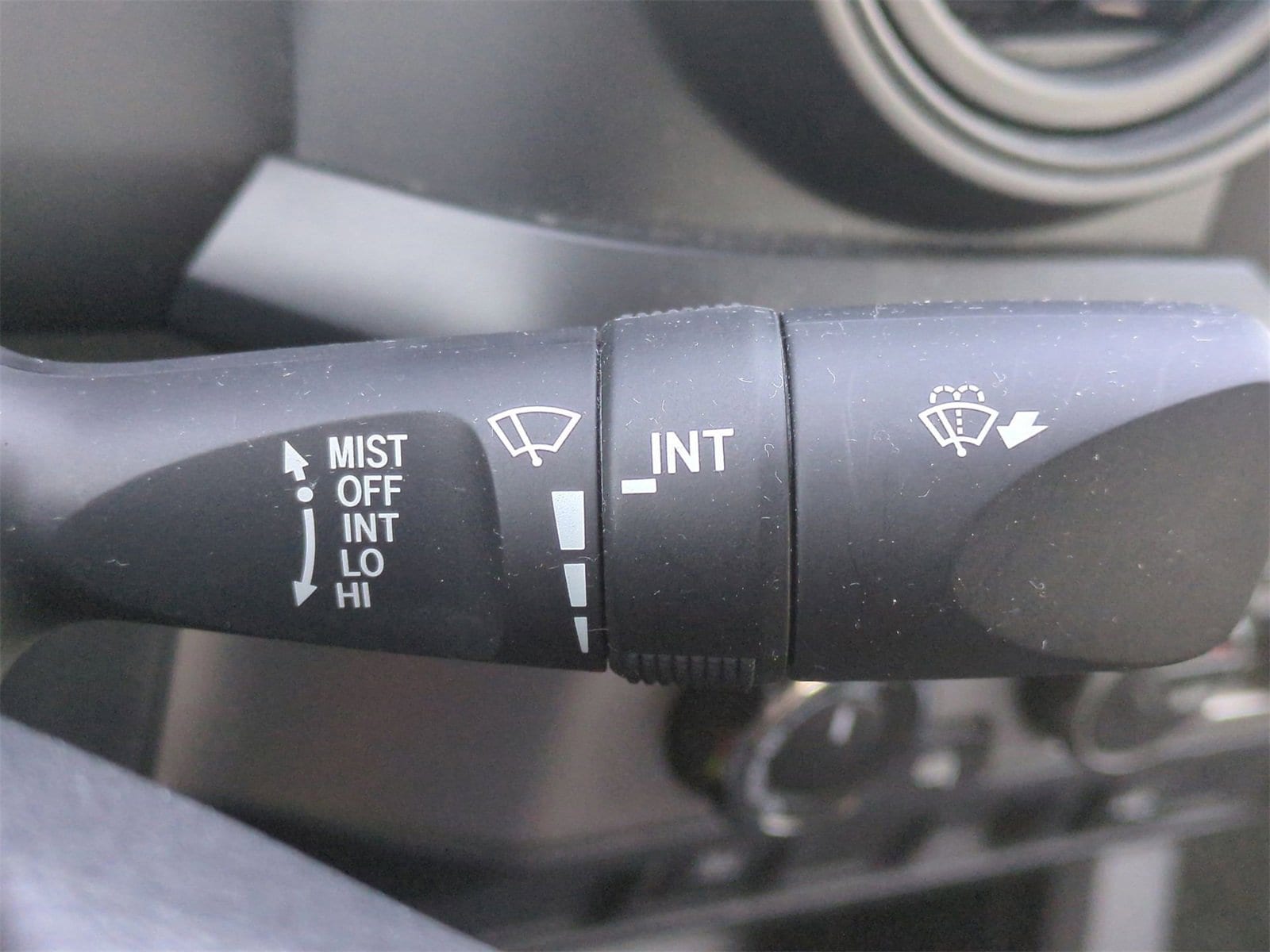 Thumbnail: 2023 Toyota Tacoma - 25