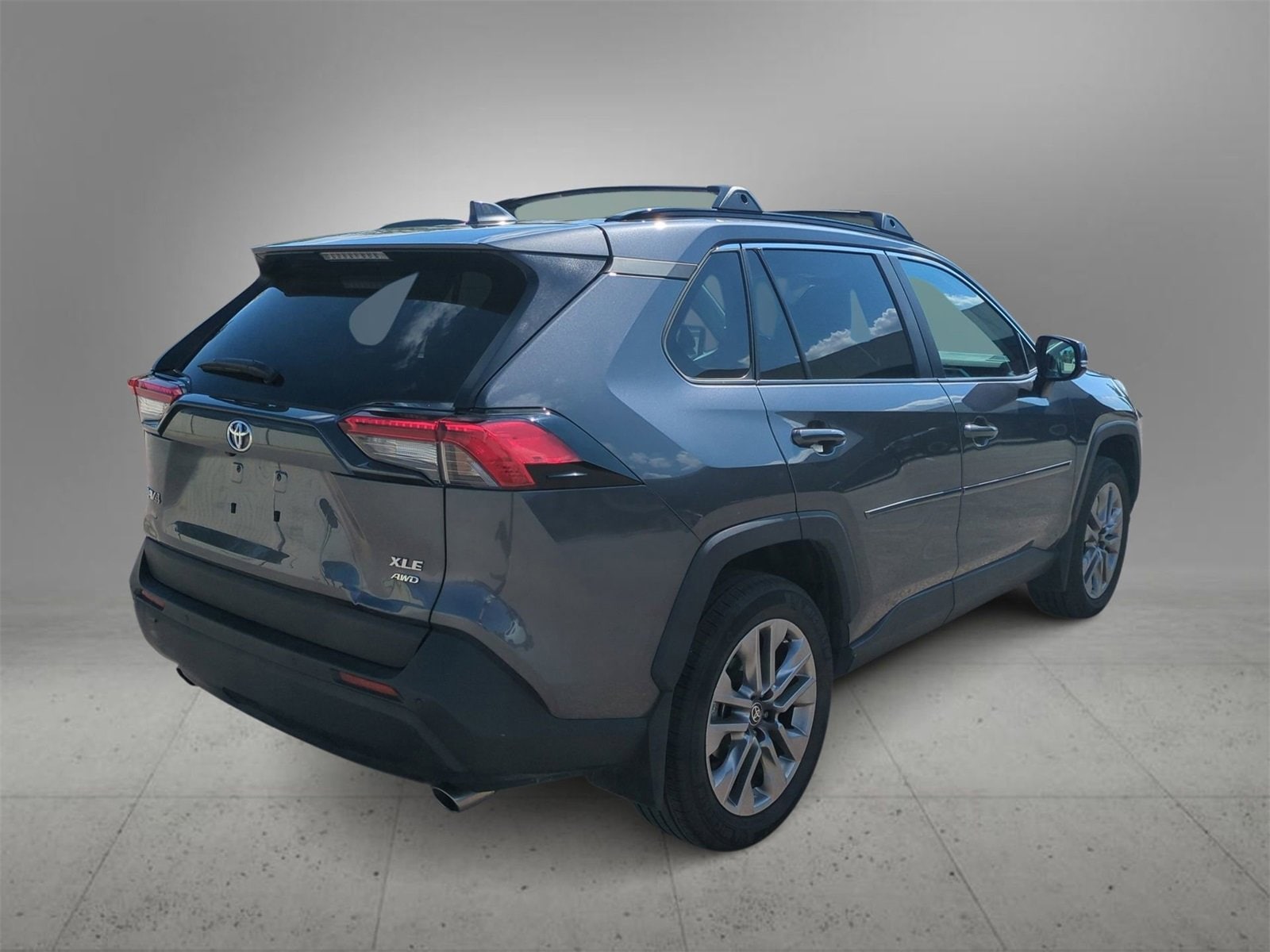 Thumbnail: 2024 Toyota RAV4 - 8