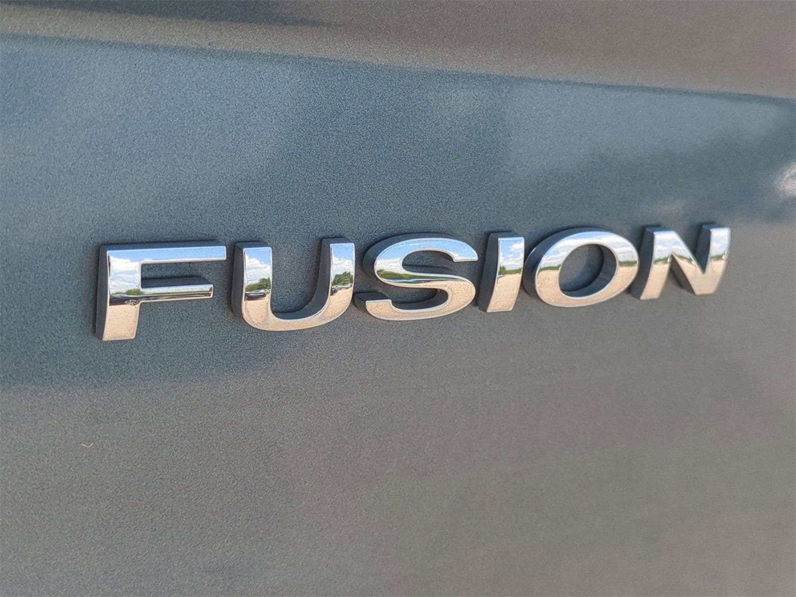 Thumbnail: 2012 Ford Fusion - 13