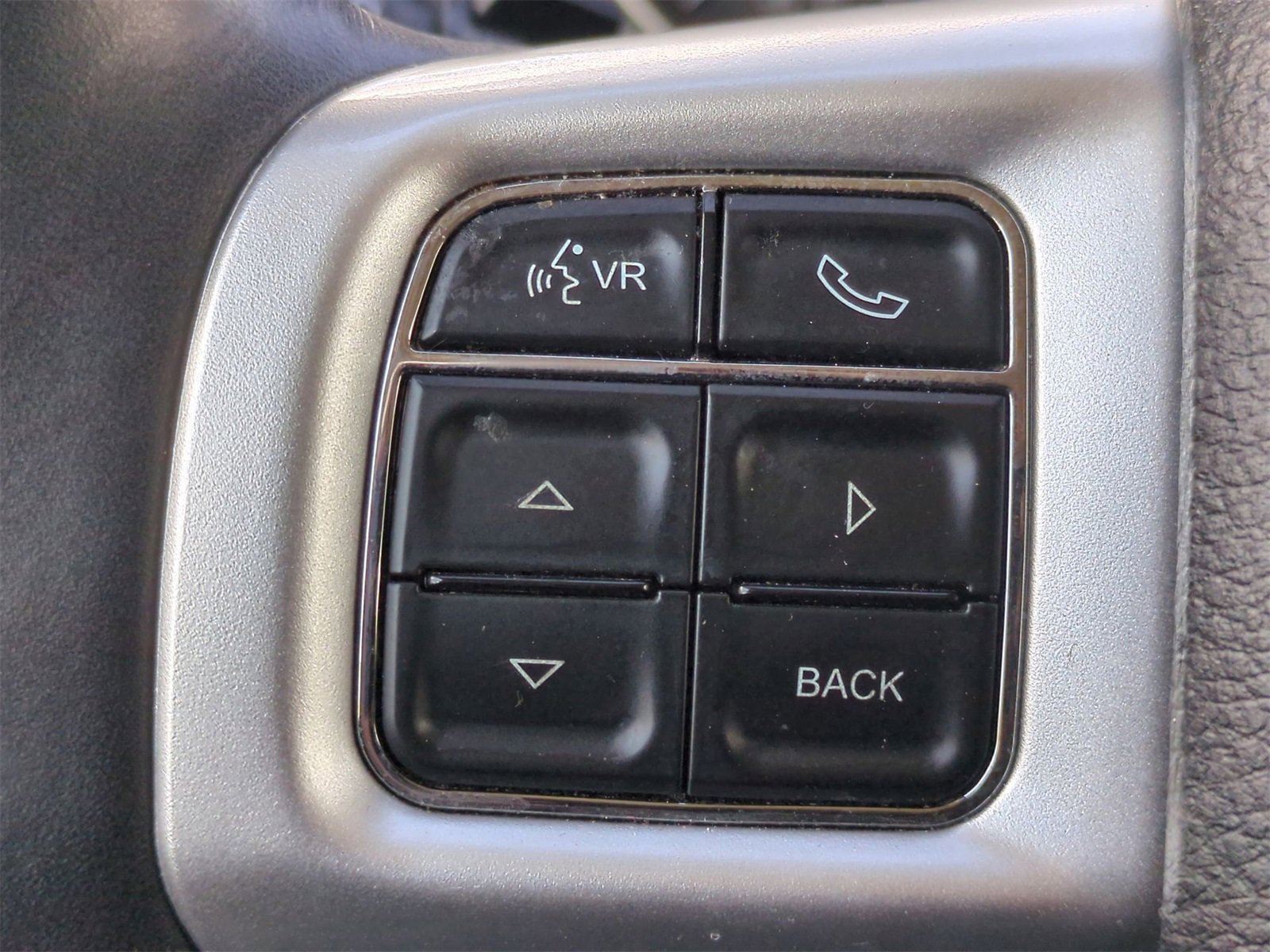 Thumbnail: 2013 Dodge Journey - 25