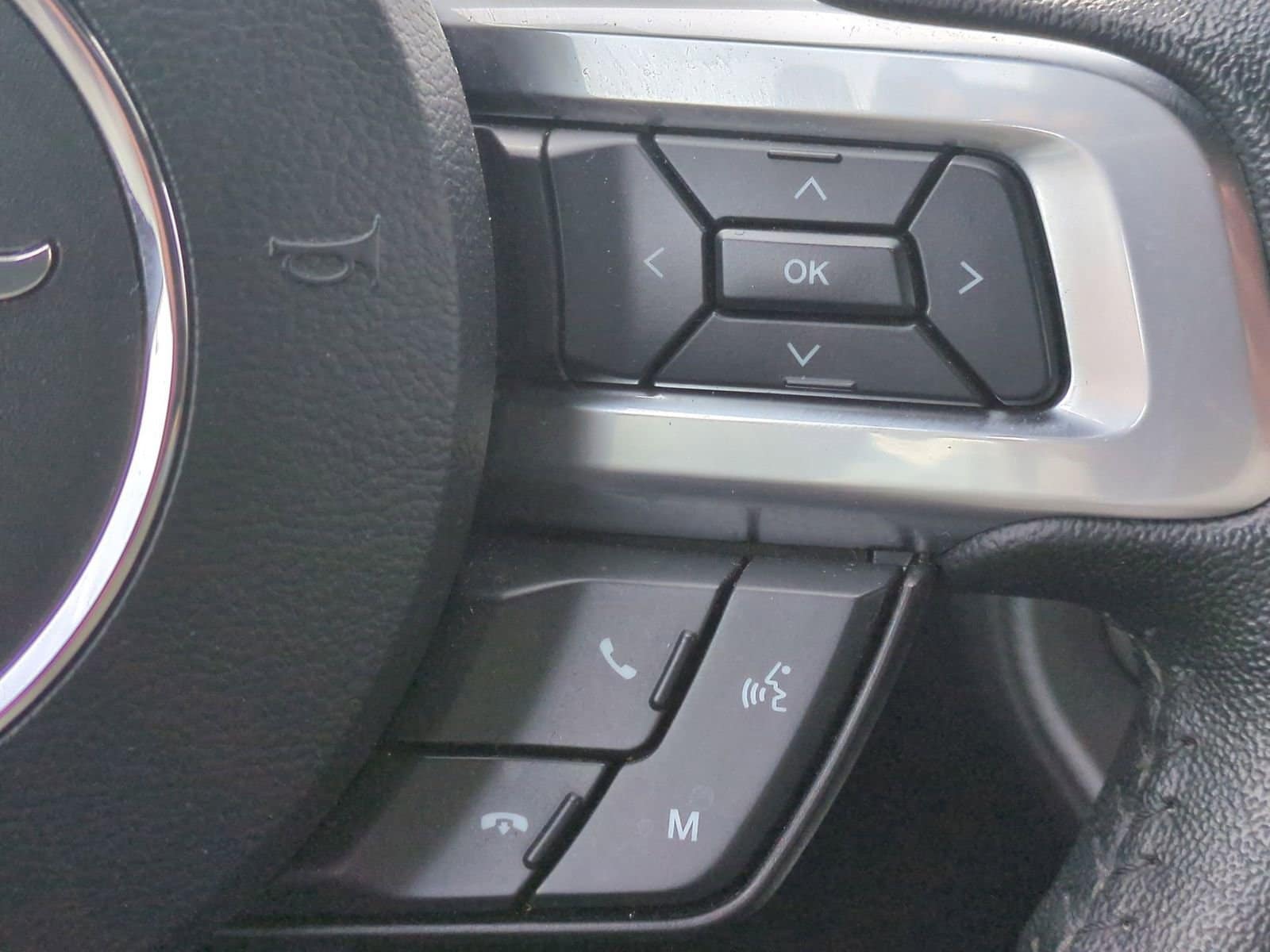 Thumbnail: 2022 Ford Mustang - 20