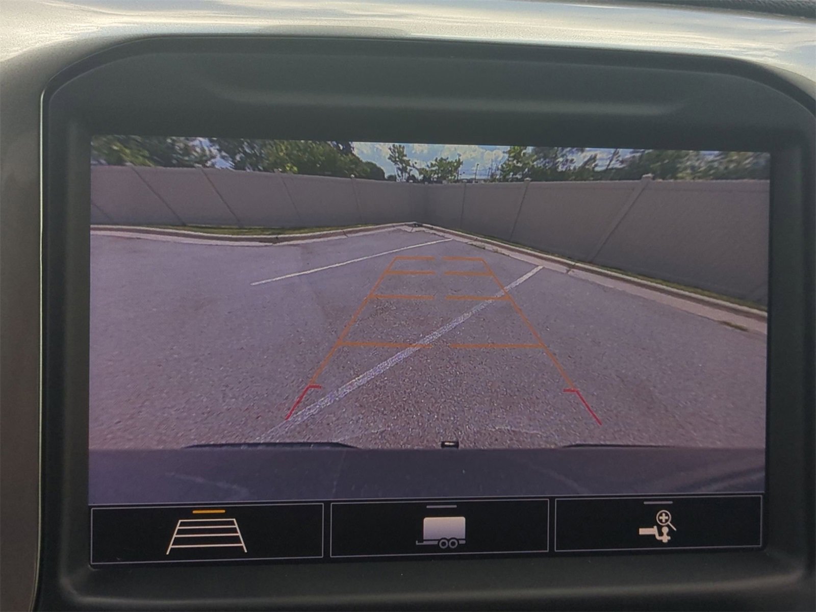 Thumbnail: 2020 Chevrolet Silverado 1500 - 28