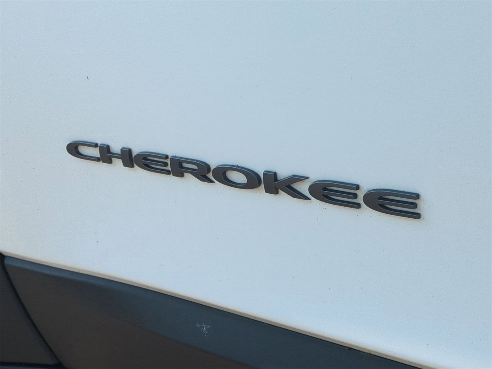 Thumbnail: 2020 Jeep Cherokee - 13