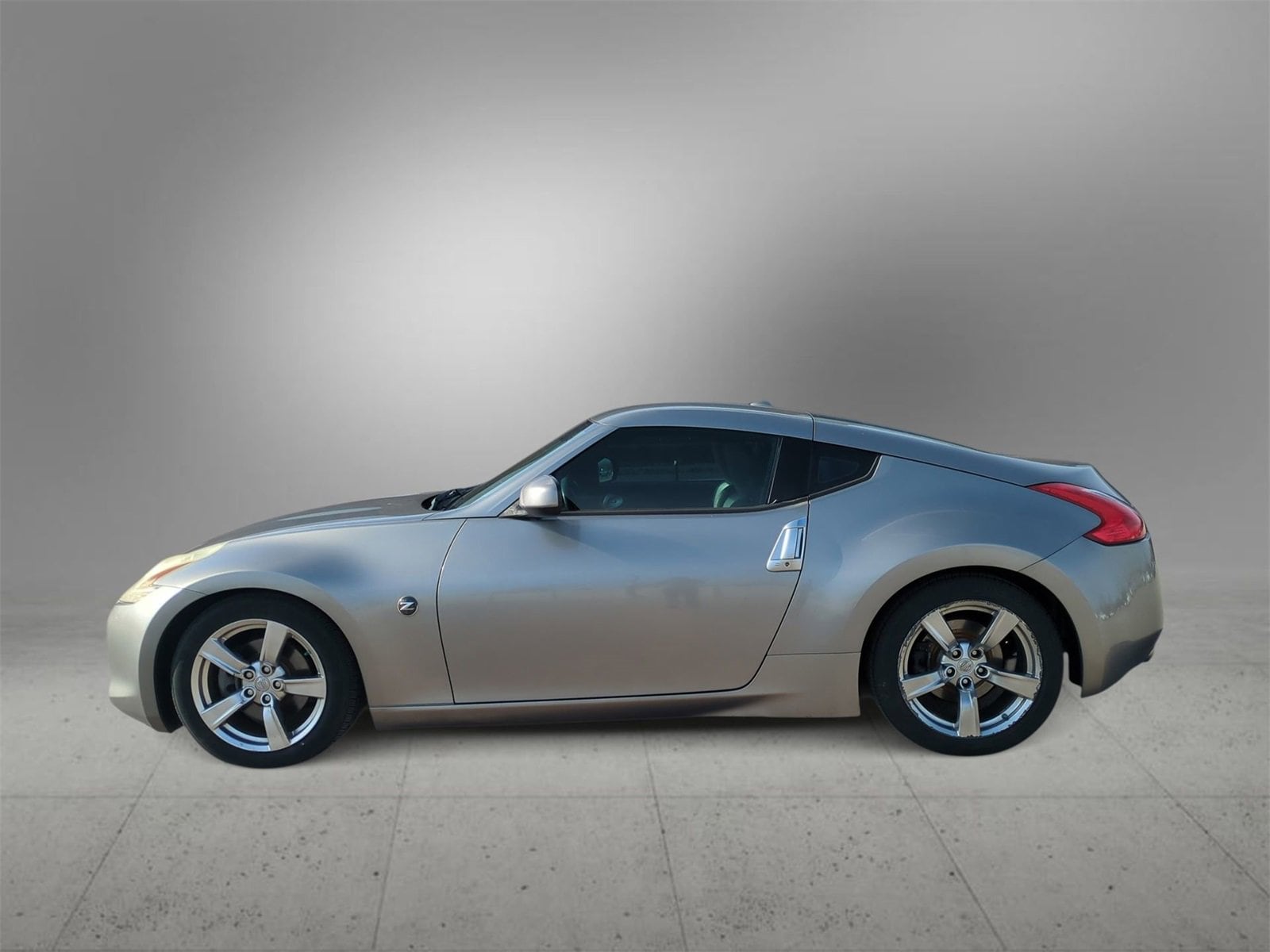 Thumbnail: 2009 Nissan Z - 5