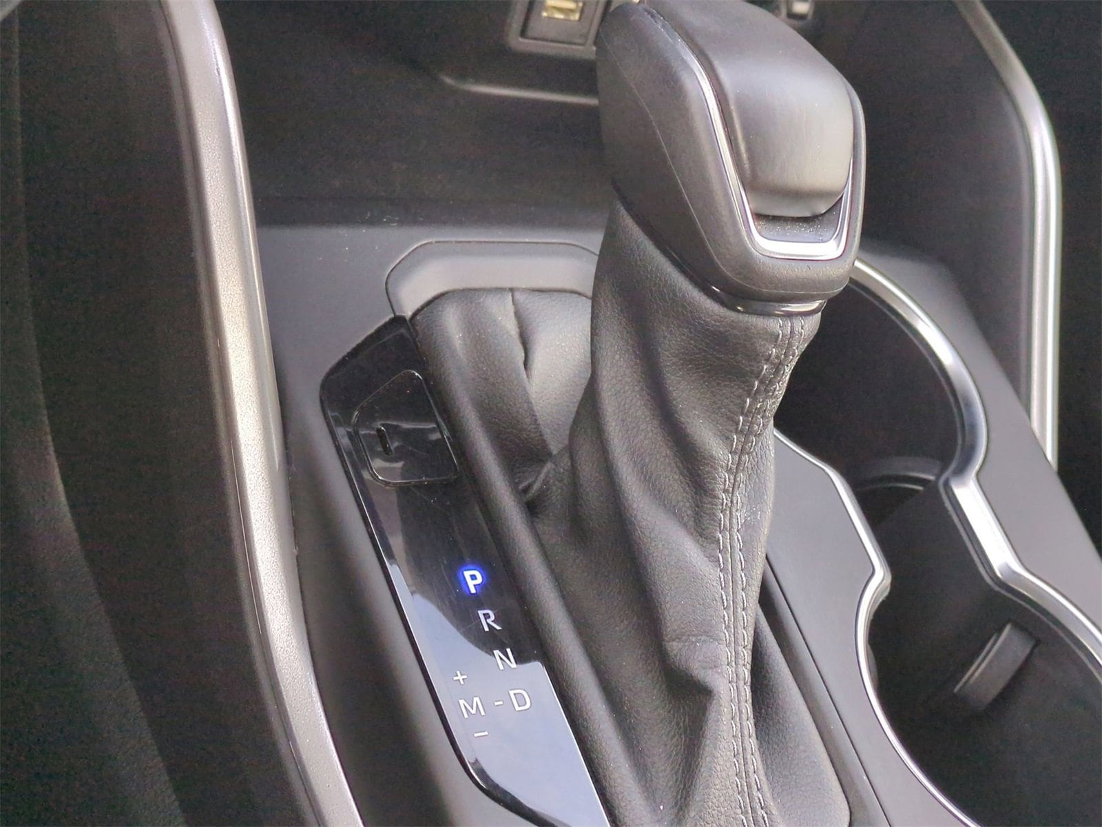 Thumbnail: 2023 Toyota Highlander - 33