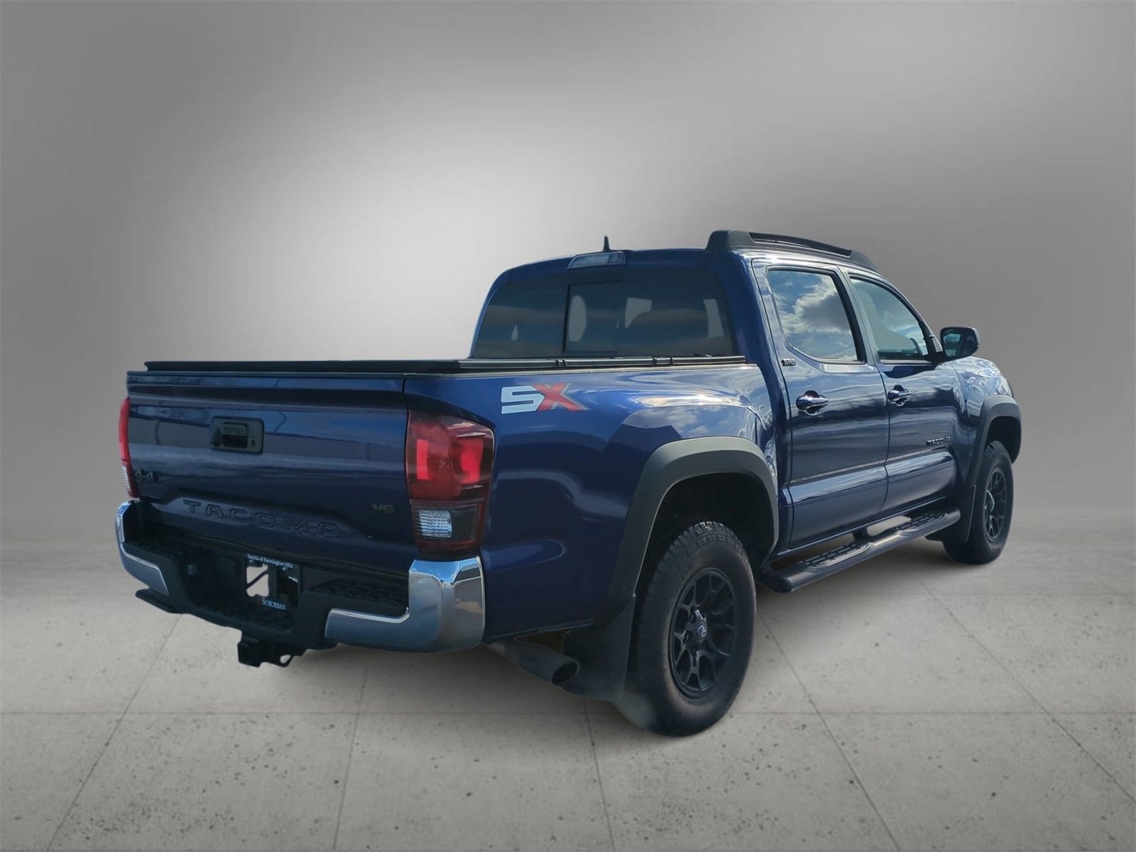 Thumbnail: 2023 Toyota Tacoma - 8
