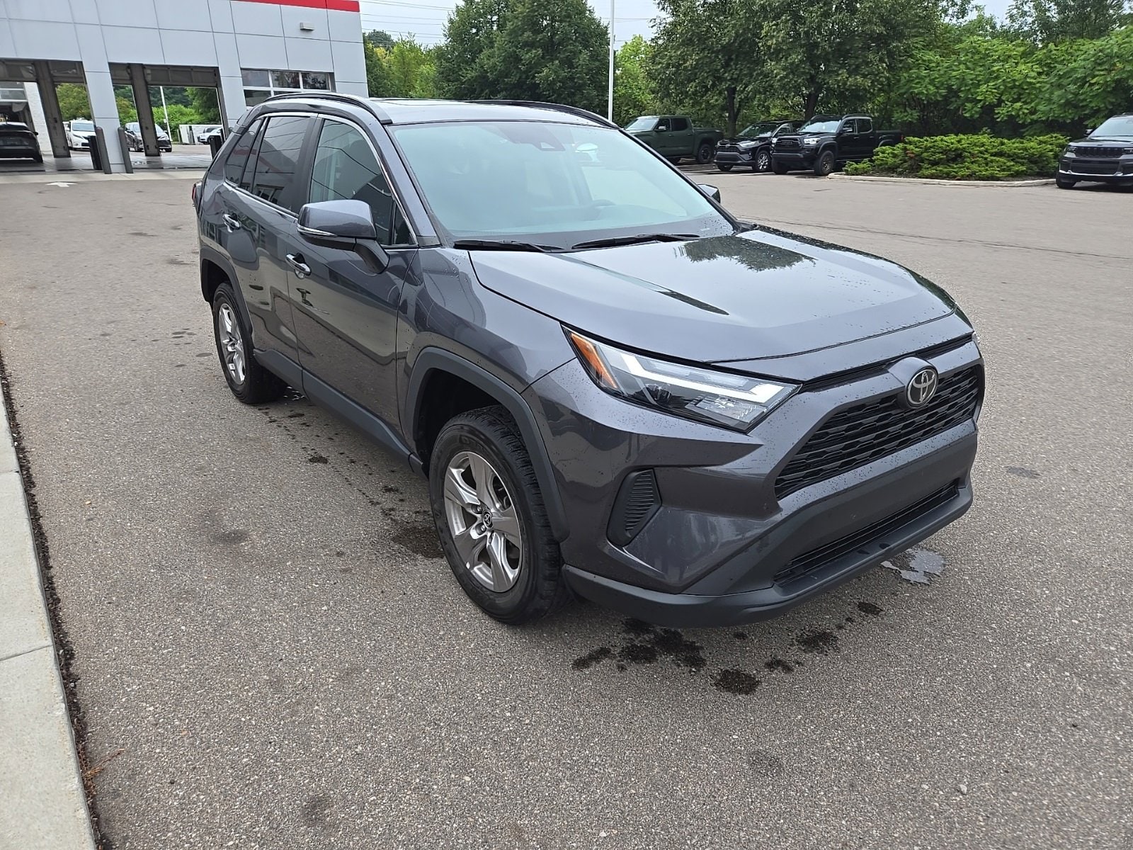 Thumbnail: 2022 Toyota RAV4 - 5