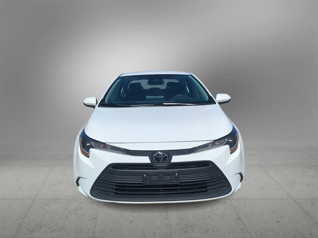 Used 2023 Toyota Corolla LE Sedan