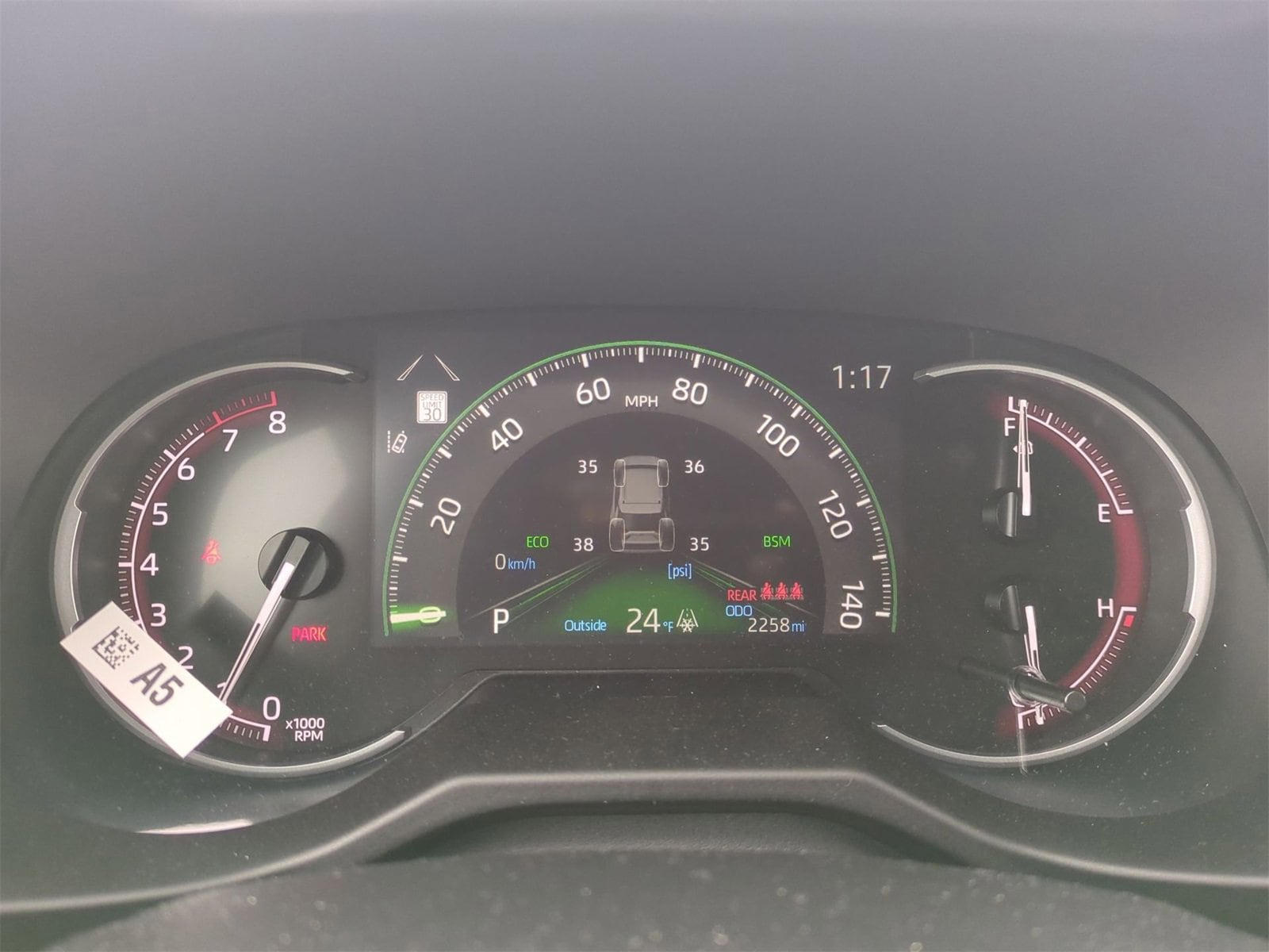 Thumbnail: 2025 Toyota RAV4 - 33