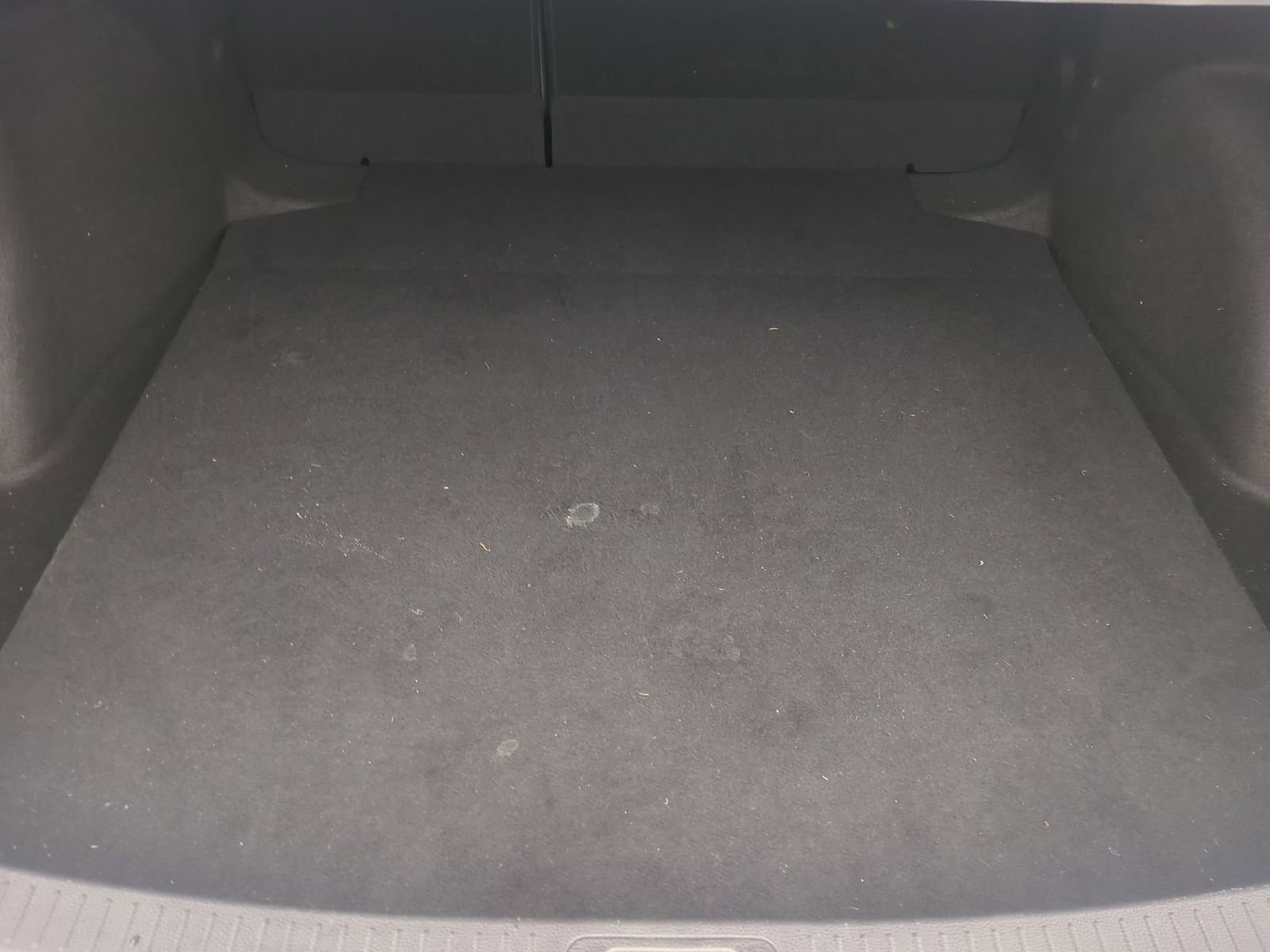 Thumbnail: 2023 Toyota Corolla - 32