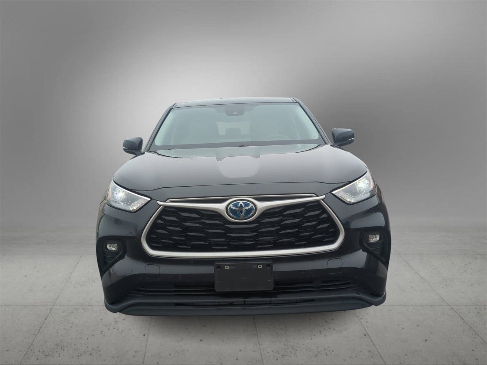 Thumbnail: 2023 Toyota Highlander - 3