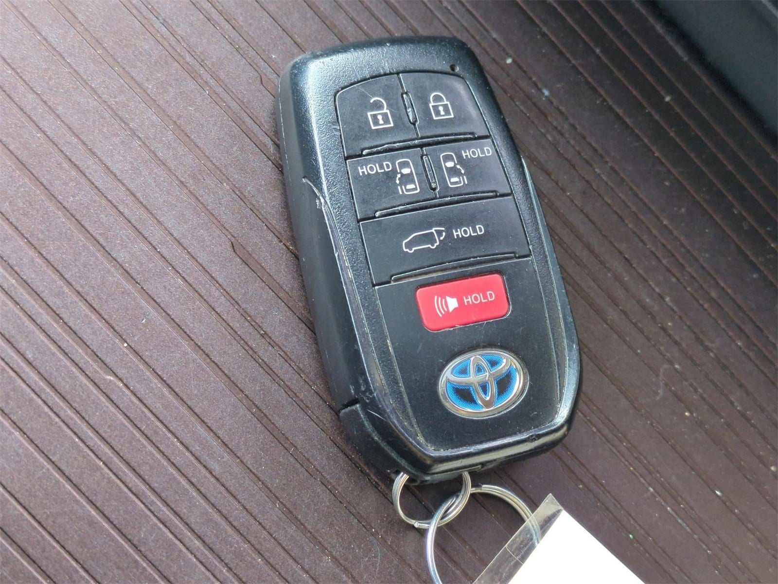 Thumbnail: 2021 Toyota Sienna - 35