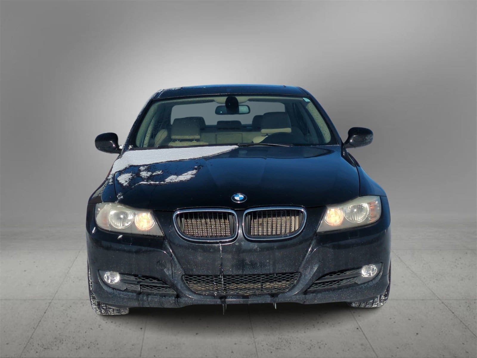 Thumbnail: 2011 BMW 3 Series - 3