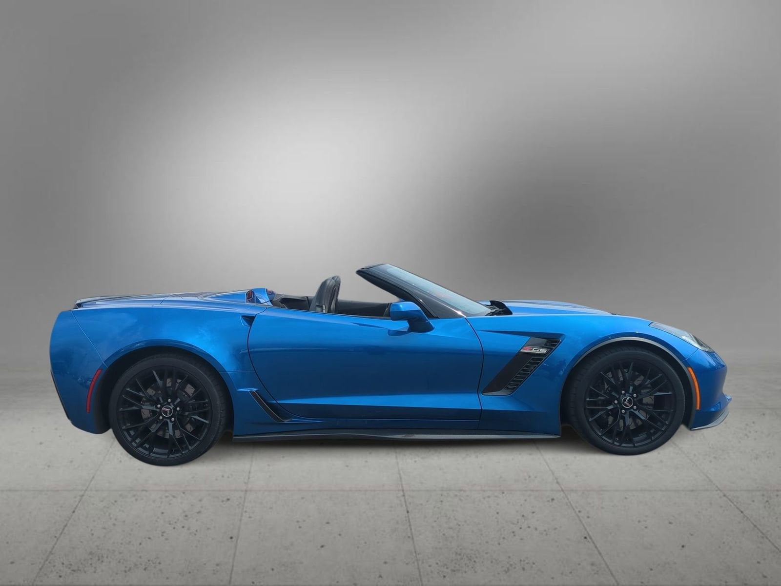 Thumbnail: 2015 Chevrolet Corvette - 9