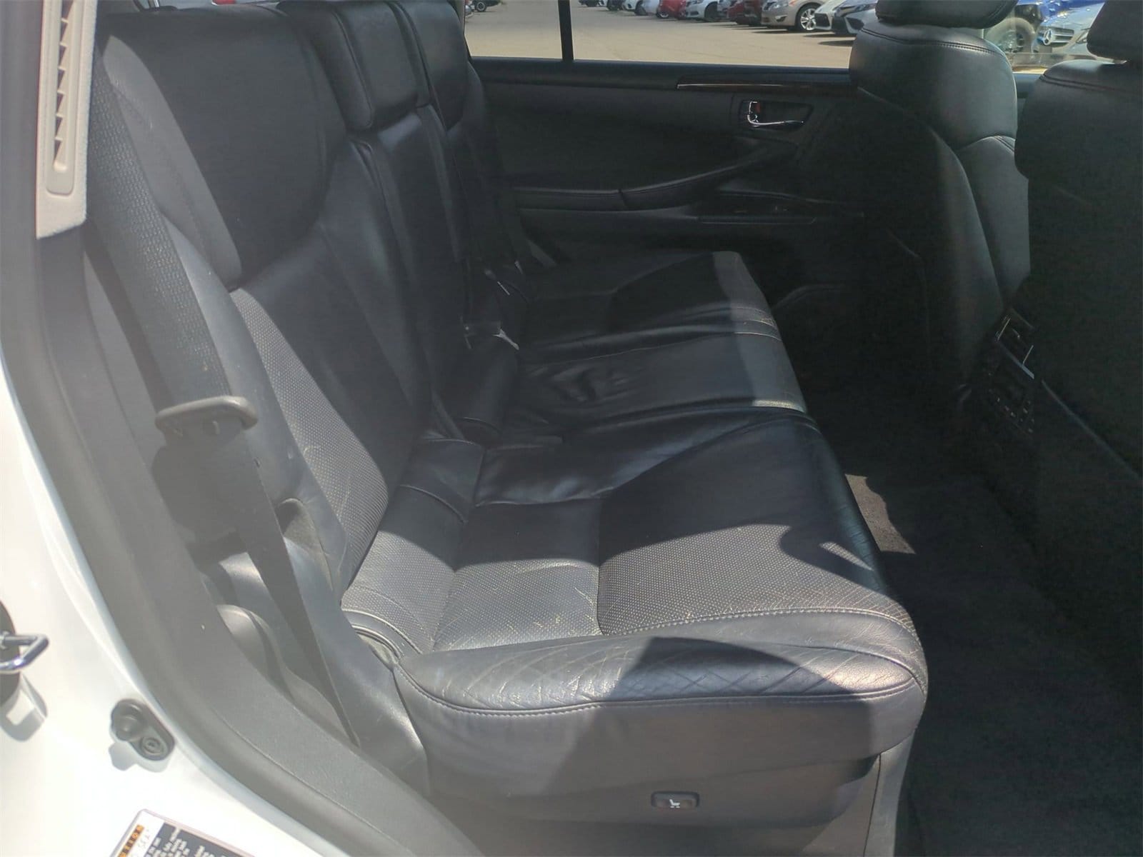Thumbnail: 2011 Lexus LX - 21