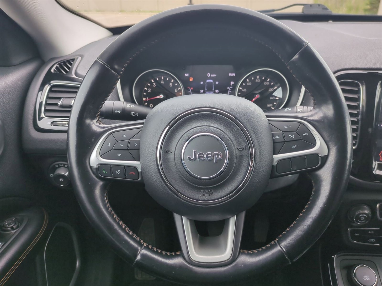 Thumbnail: 2020 Jeep Compass - 22