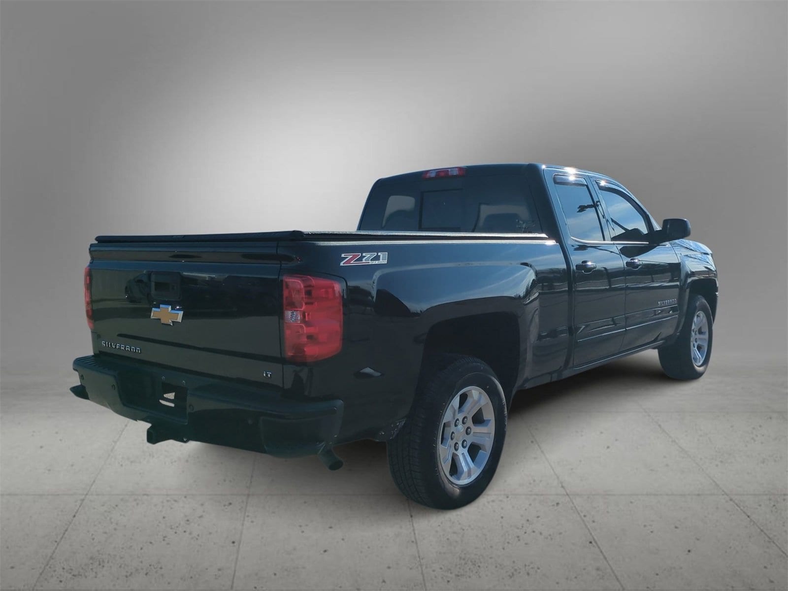 Thumbnail: 2017 Chevrolet Silverado 1500 - 8