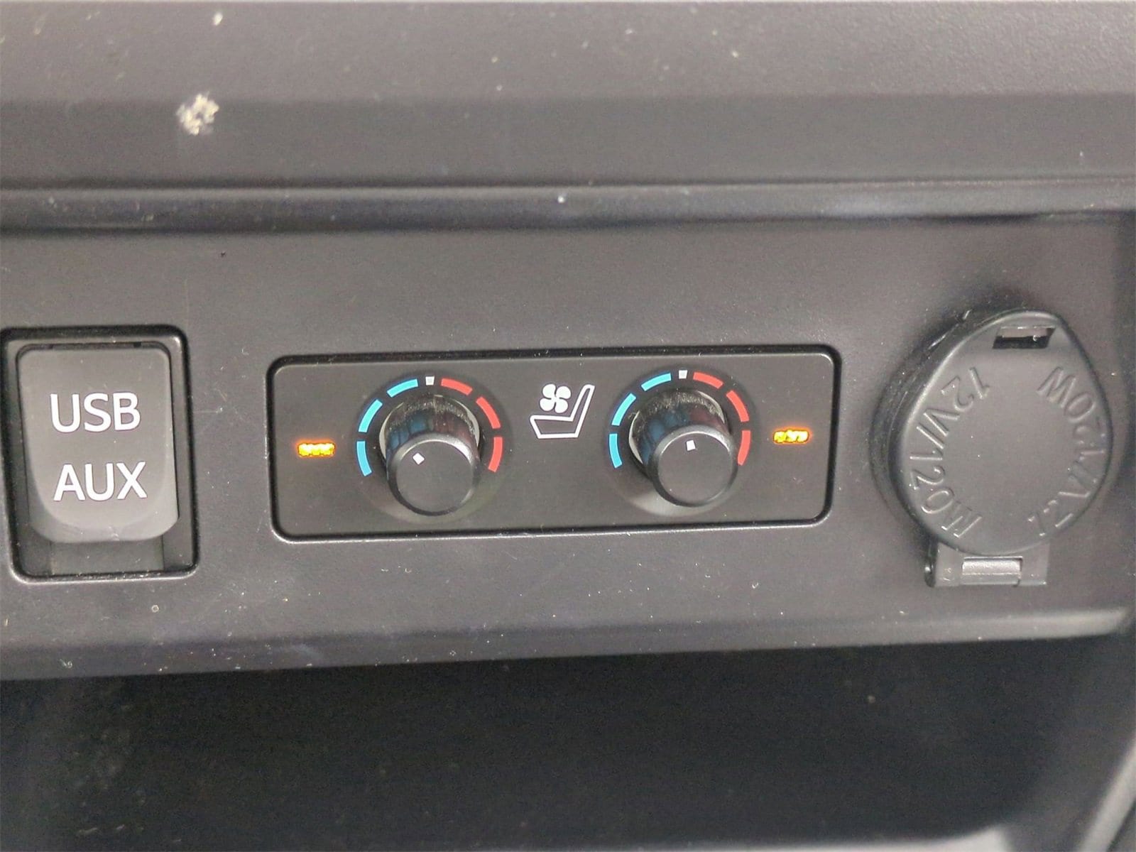 2019 Toyota 4Runner Limited 32