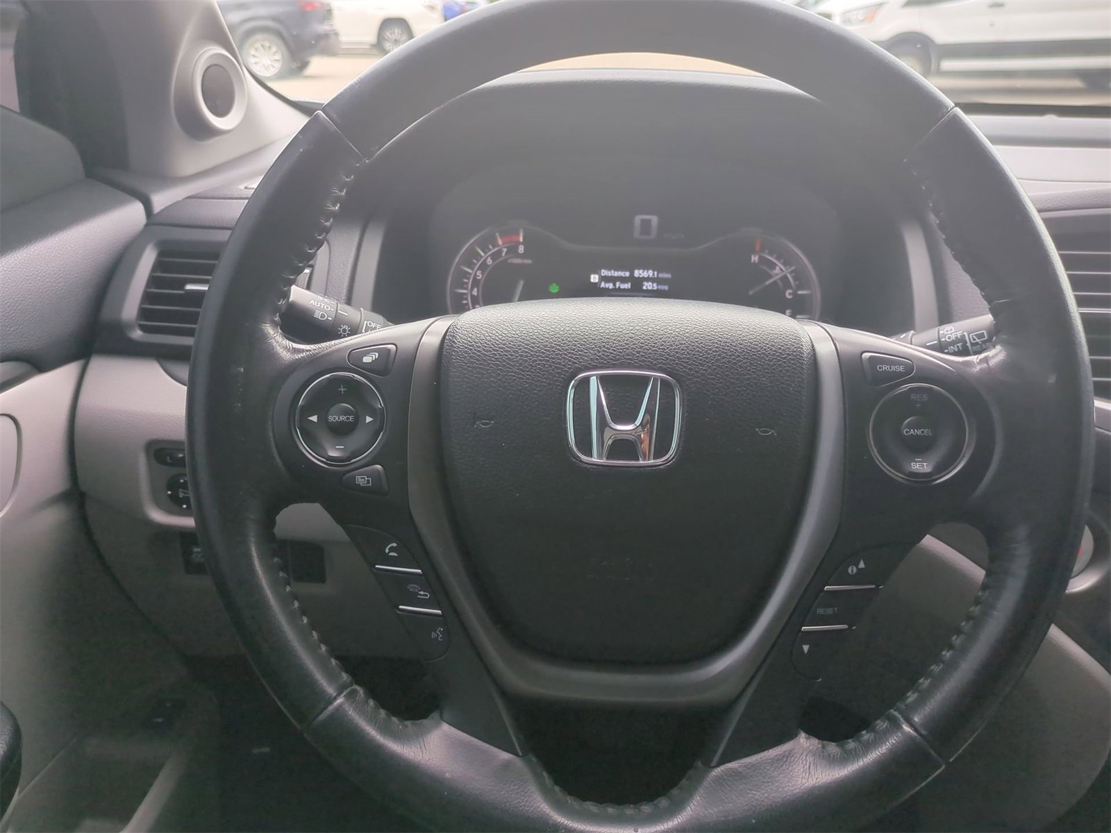 Thumbnail: 2018 Honda Pilot - 24