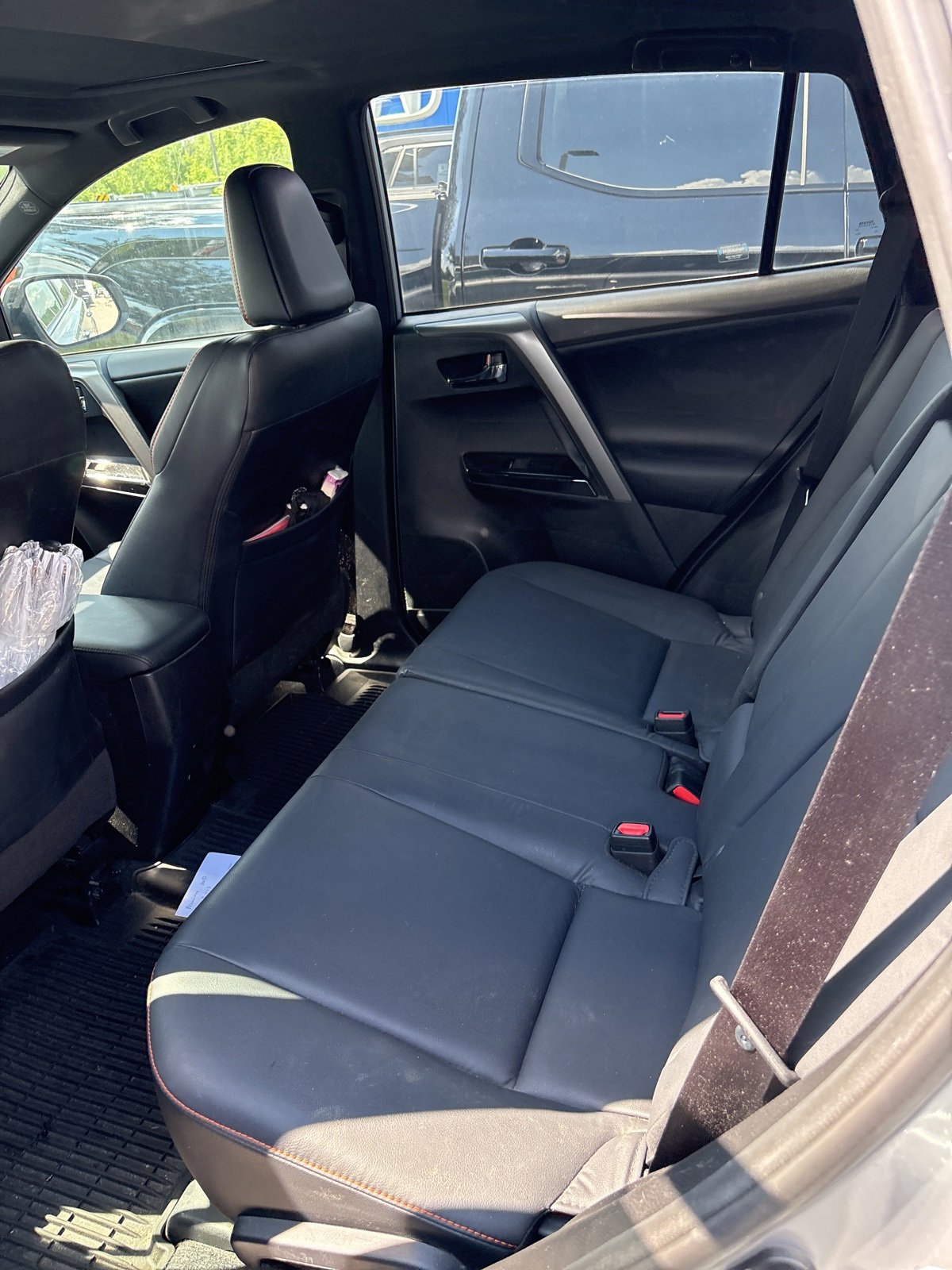 Thumbnail: 2017 Toyota RAV4 - 18