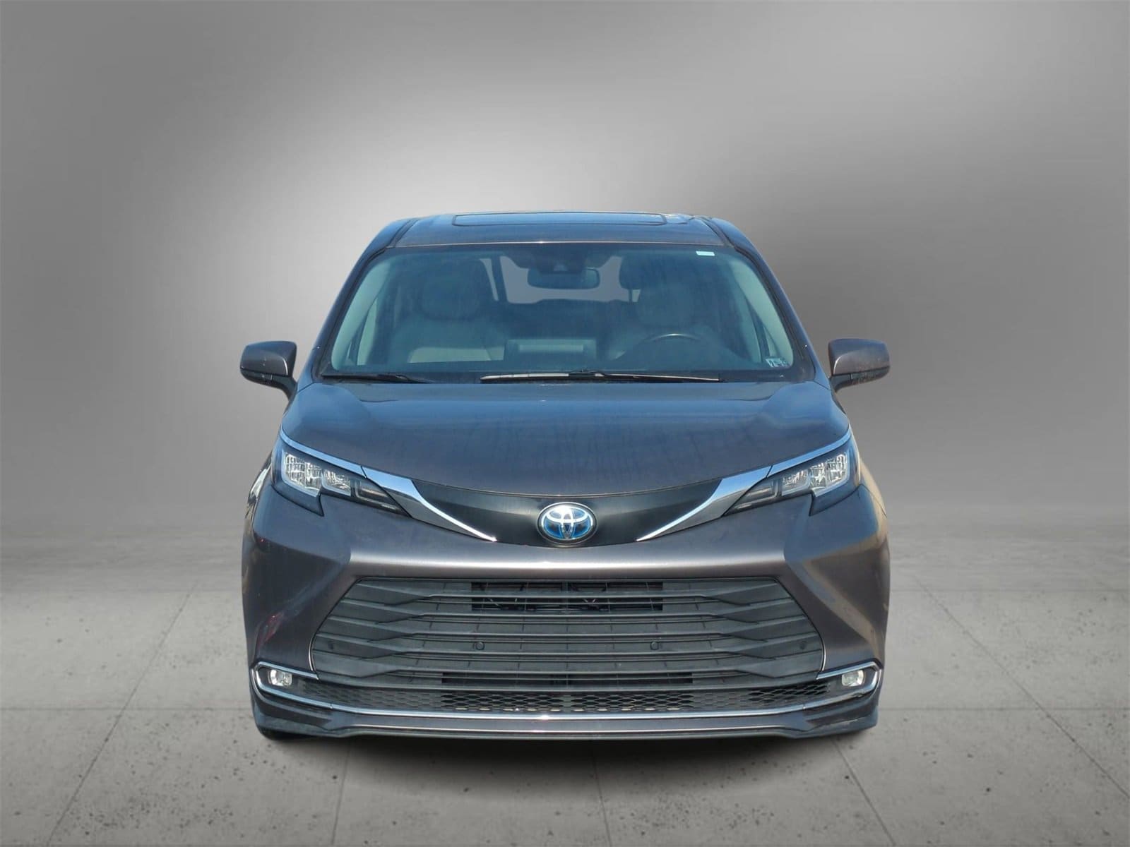 Thumbnail: 2021 Toyota Sienna - 3