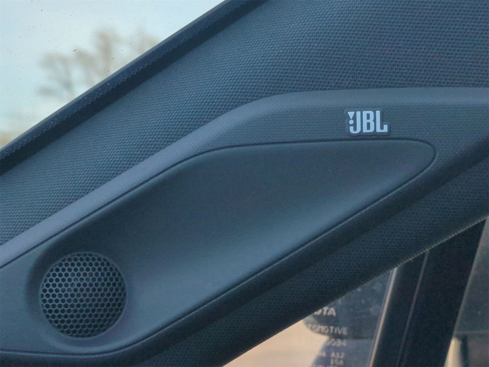 Thumbnail: 2022 Toyota RAV4 - 31