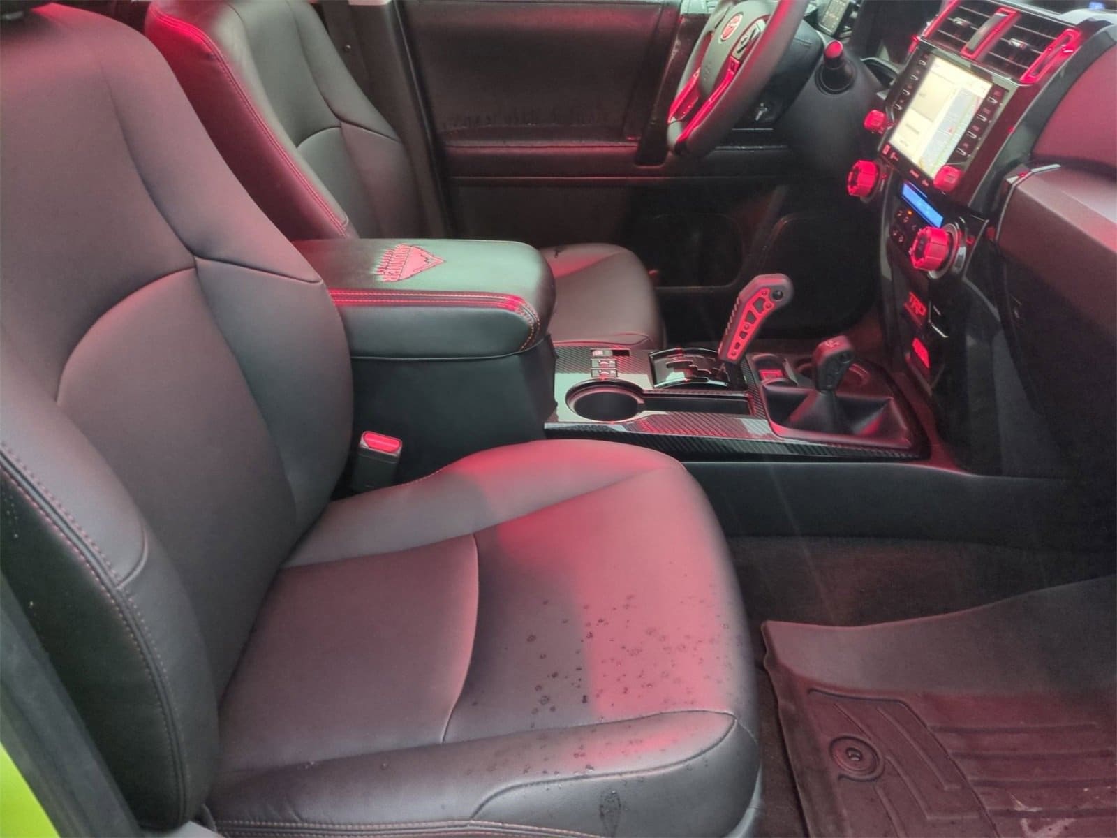 Thumbnail: 2022 Toyota 4Runner - 23